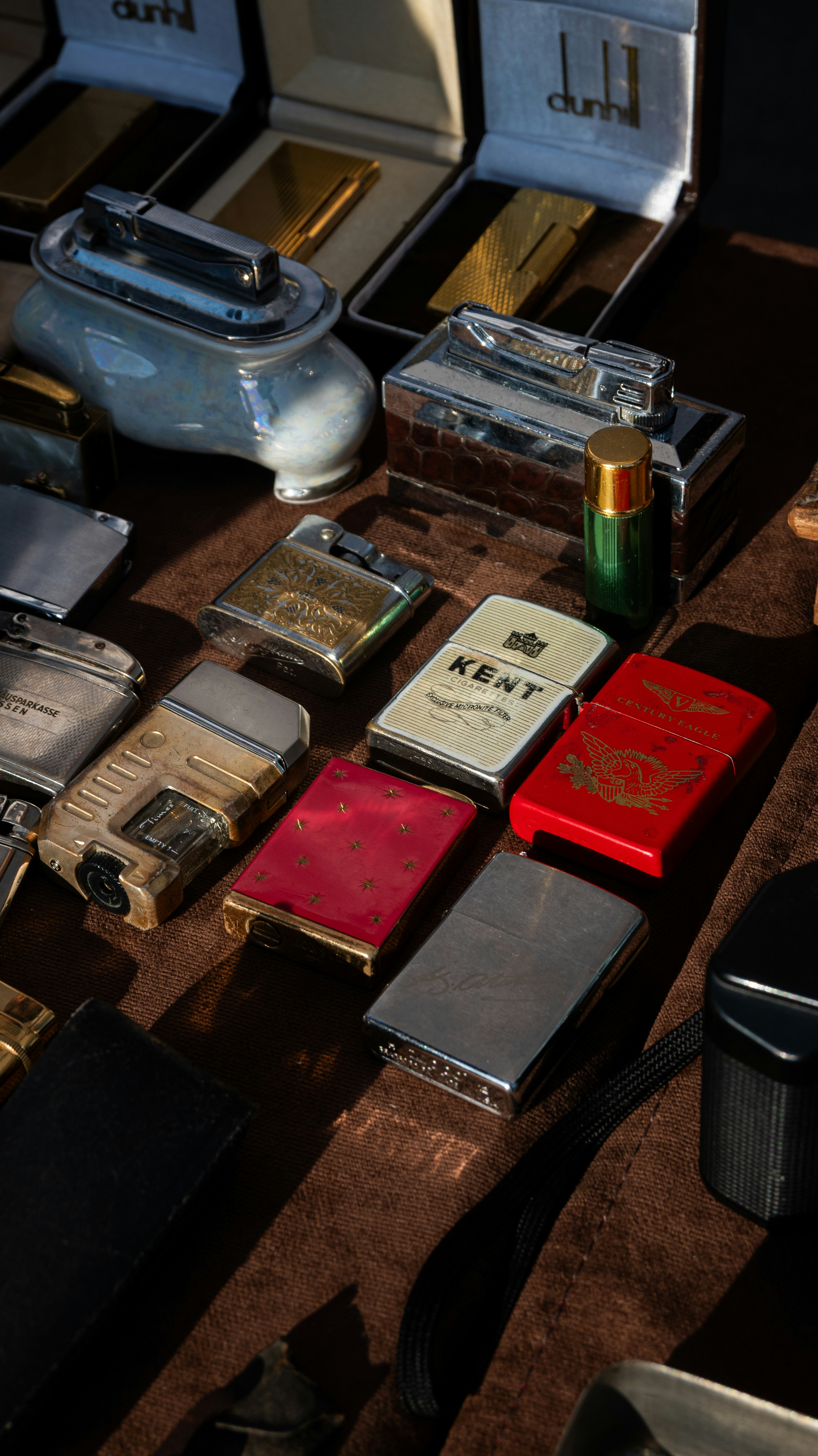 Collection of rolling tobacco tools and accessories
