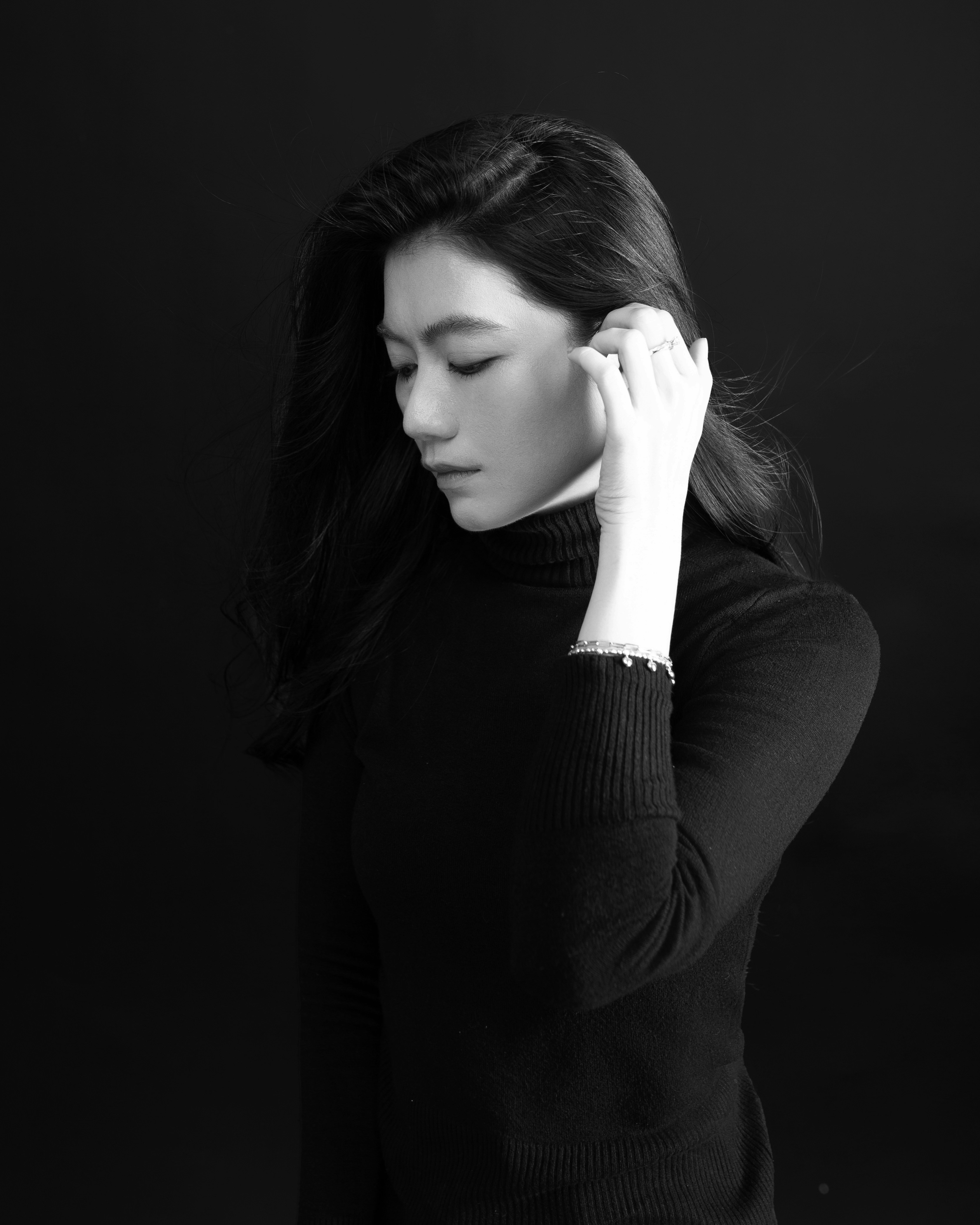 photo-1731335101665-774042862d20?ixid=M3wxMjA3fDB8MXxzZWFyY2h8OHx8JUUyJTk5JUE1JUVEJThDJThDJUVDJTlCJThDJUVDJTk1JUJEJUVBJUI1JUFEJTIwJUVBJUIzJUI1JUVDJThCJTlEJUVEJTk5JTg4JUVEJThFJTk4JUVDJTlEJUI0JUVDJUE3JTgwJTIwJUVCJUIwJTk0JUVCJUExJTlDJUVBJUIwJTgwJUVBJUI4JUIwJUUyJTk5JUE1JUUyJTk4JTlDfGVufDB8fHx8MTc2ODUwMTU0MXww\u0026ixlib=rb-4.1.0