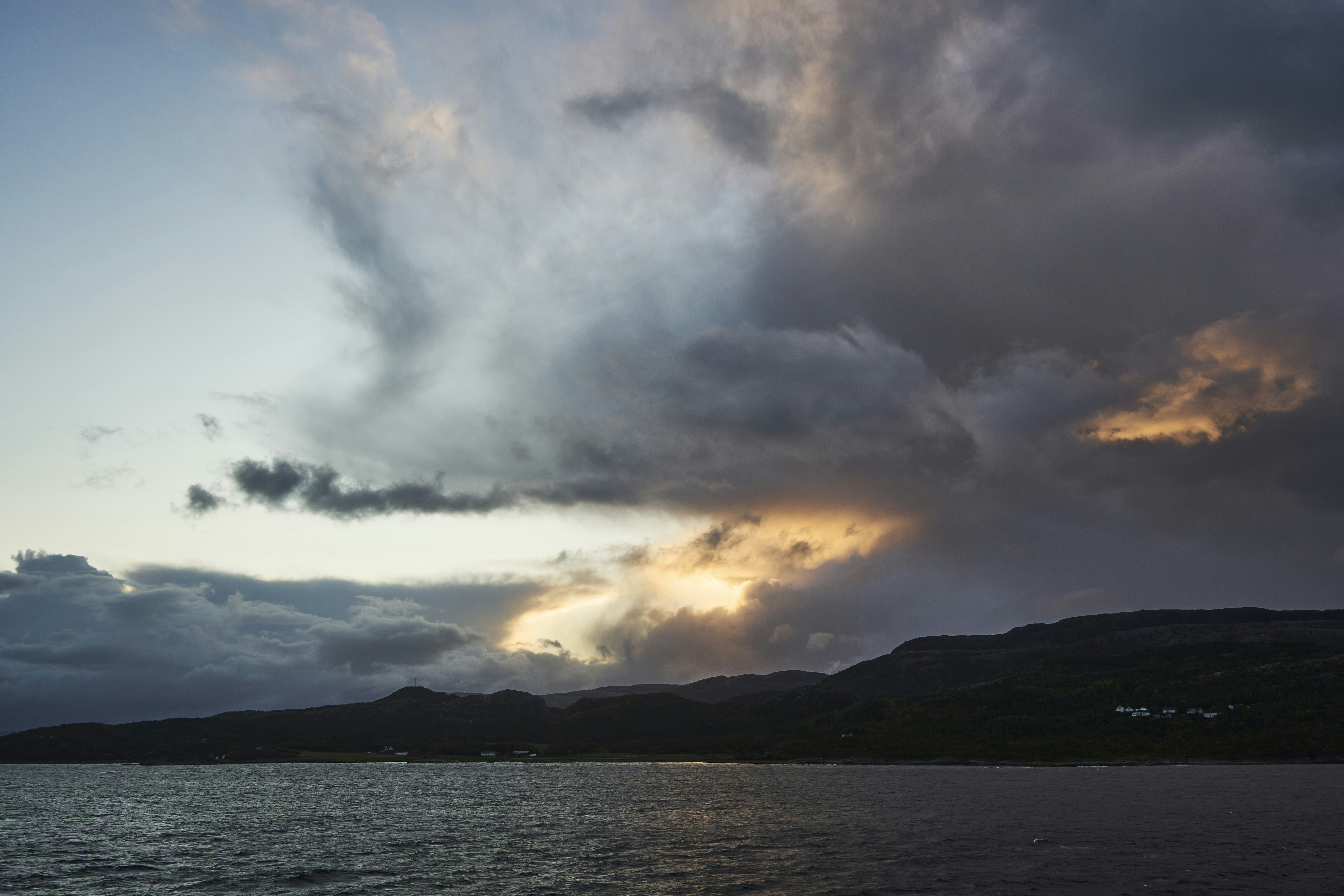 Photo by wolfgang_hasselmann