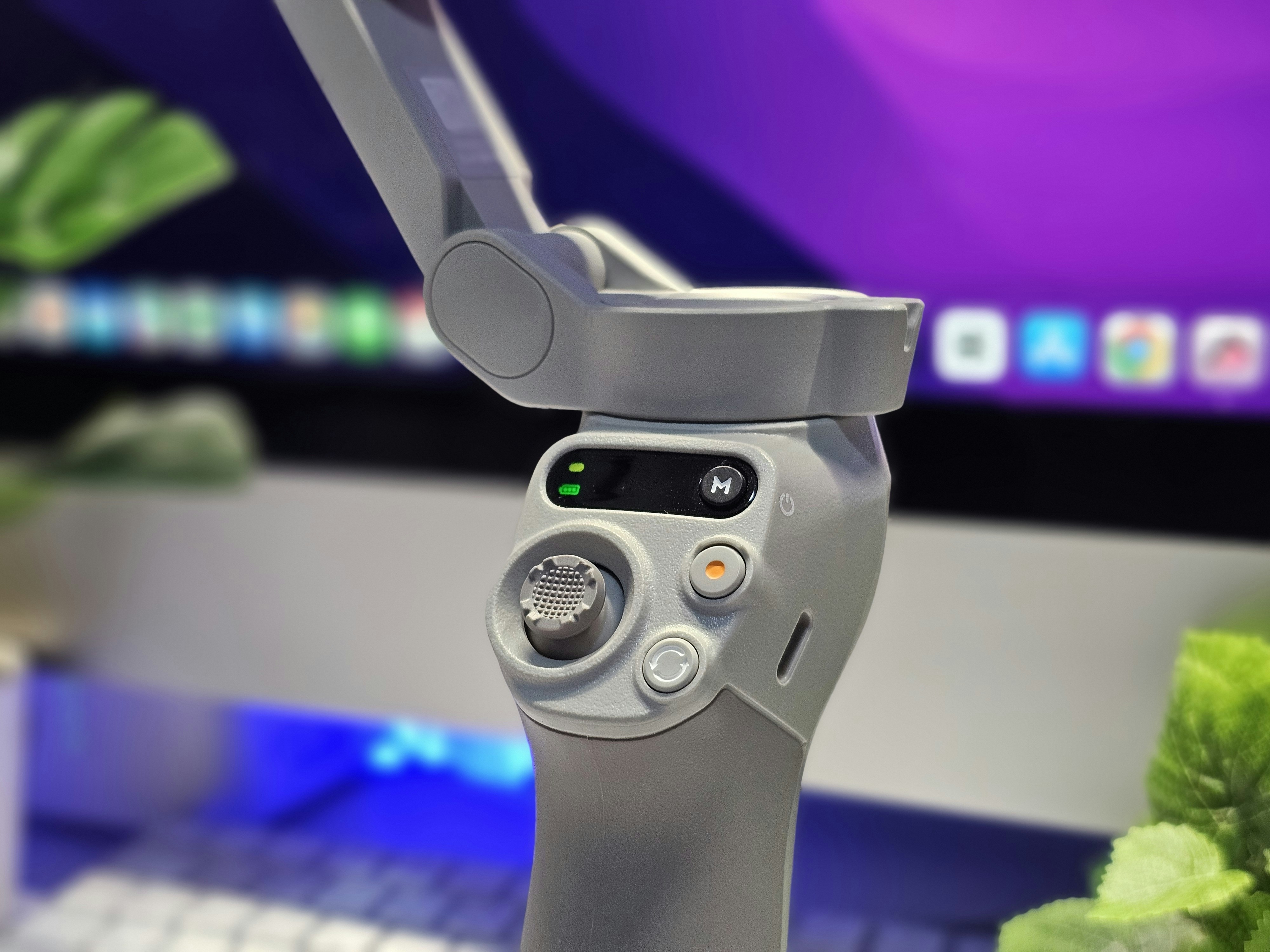 The Tech Tidal Wave: AI, Space, and the Quest for Quantum Supremacy