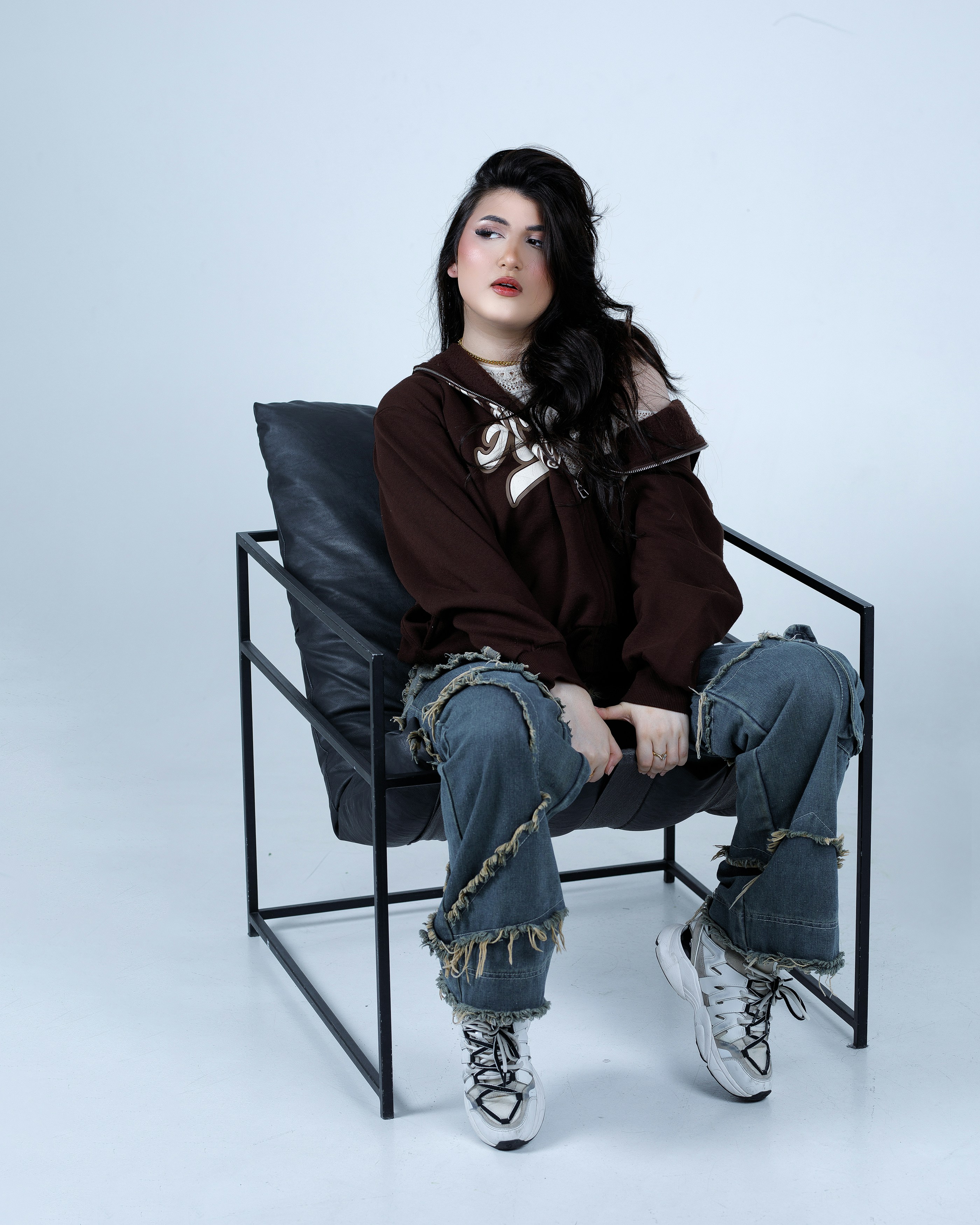 photo-1731532530548-67b1616a493e?ixlib=rb-4.0.3