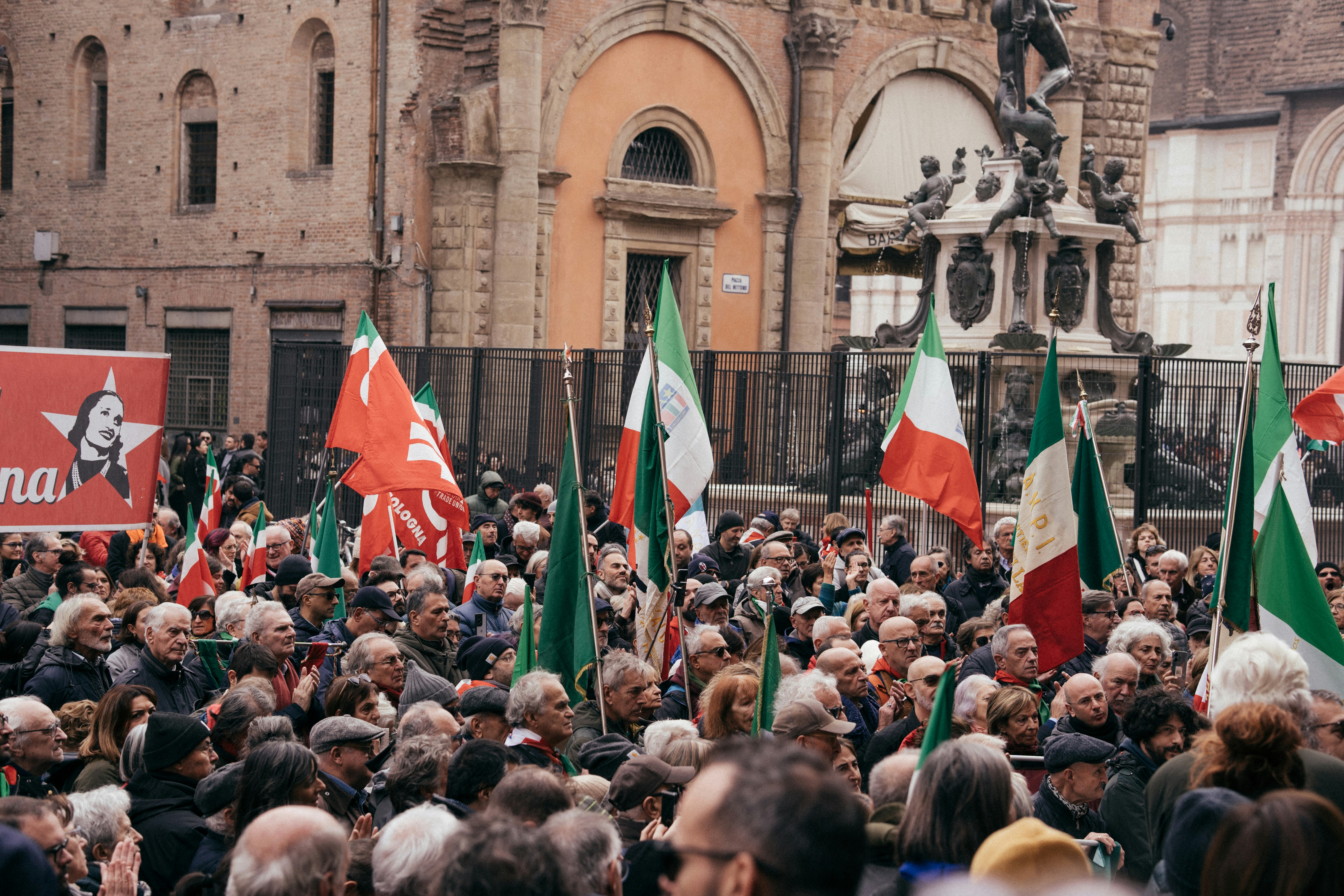 Le Général Rouge et la Question Ouvrière : Garibaldi face aux aspirations sociales de son temps