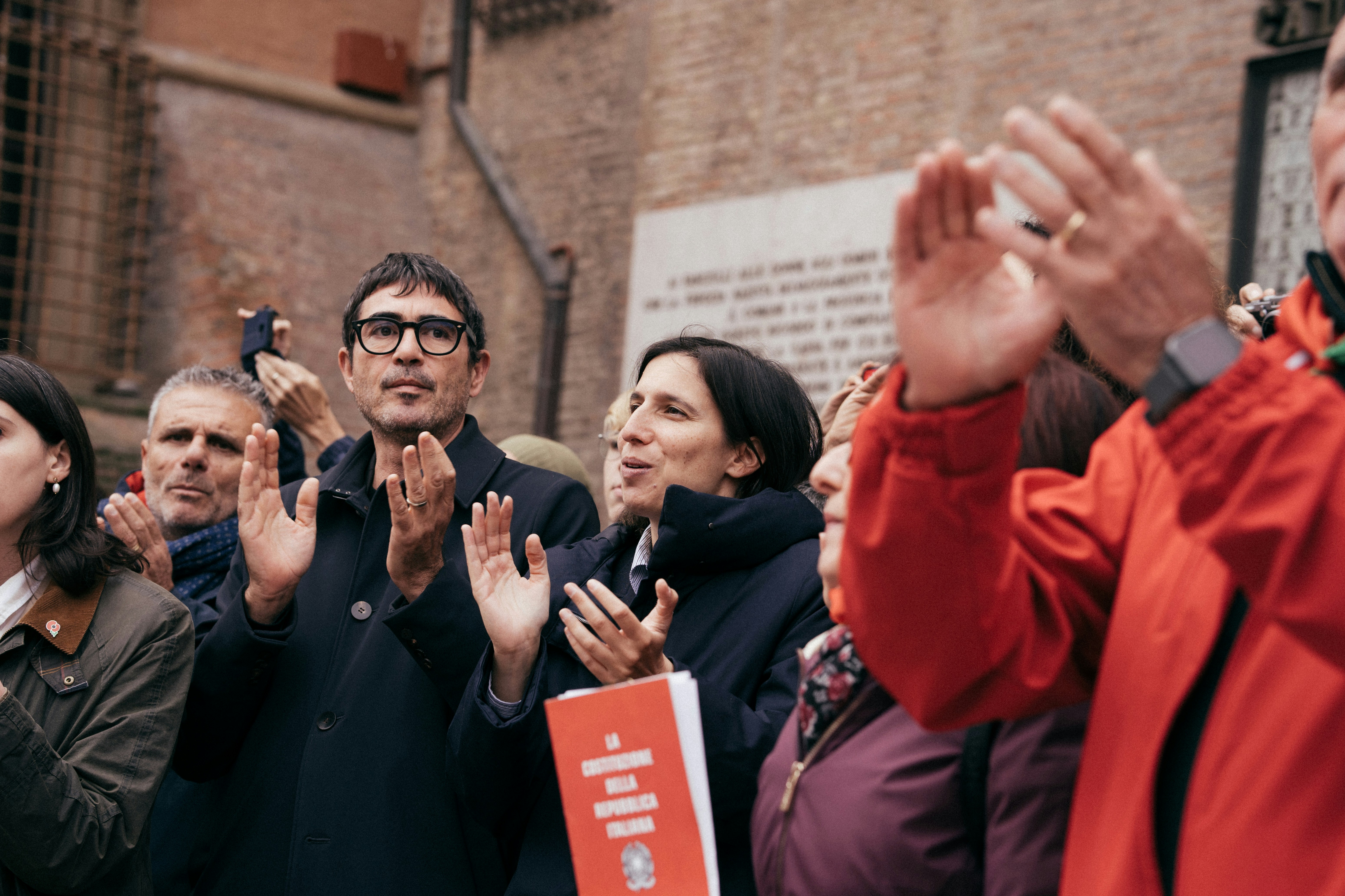 Presidio delle 11.30 in piazza del Nettuno, promosso dall’Anpi in segno di protesta verso il corteo di Rete dei patrioti e Casapound delle 14. Bologna 10 Novembre 2024.
