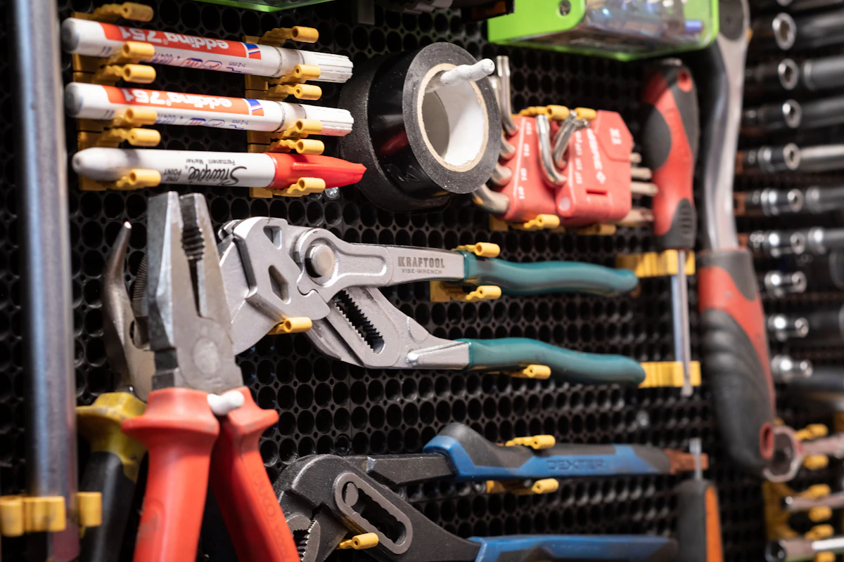 Why Electrical Contractors Get Too Few Reviews (2026)