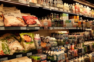 A grocery store filled with lots of food and drinks