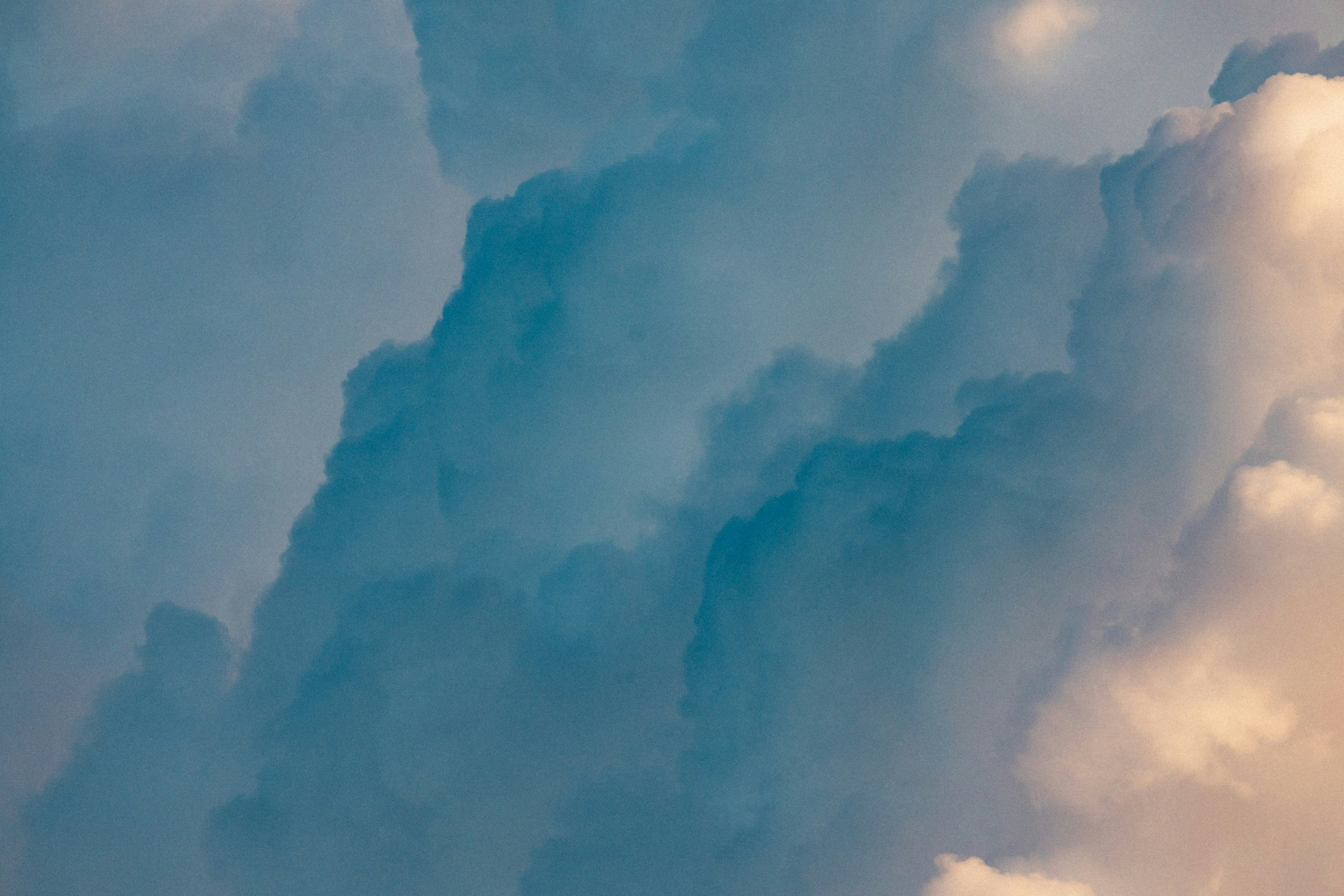 Photo by tsuyoshikozu