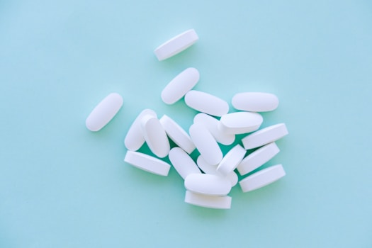 Probiotic supplements and capsules for oral health