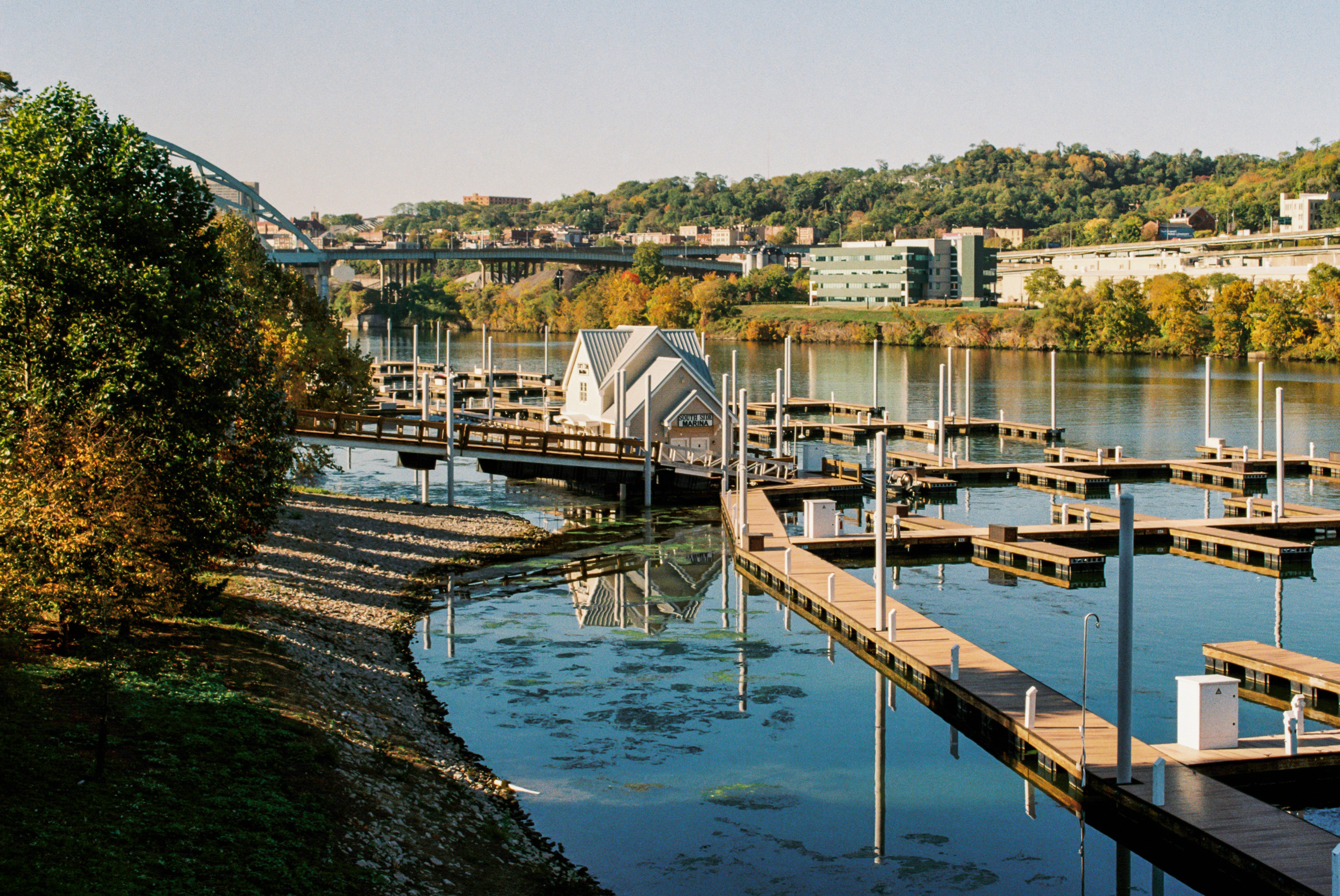 Photo by zhenyao_photo