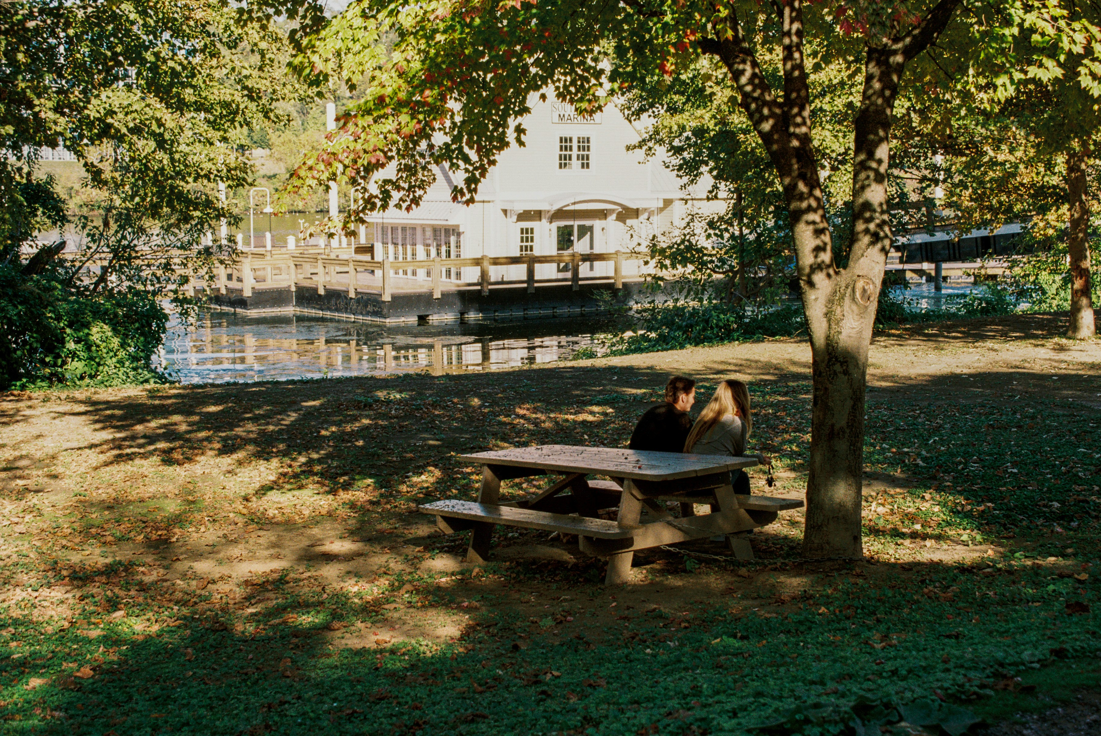 Photo by zhenyao_photo