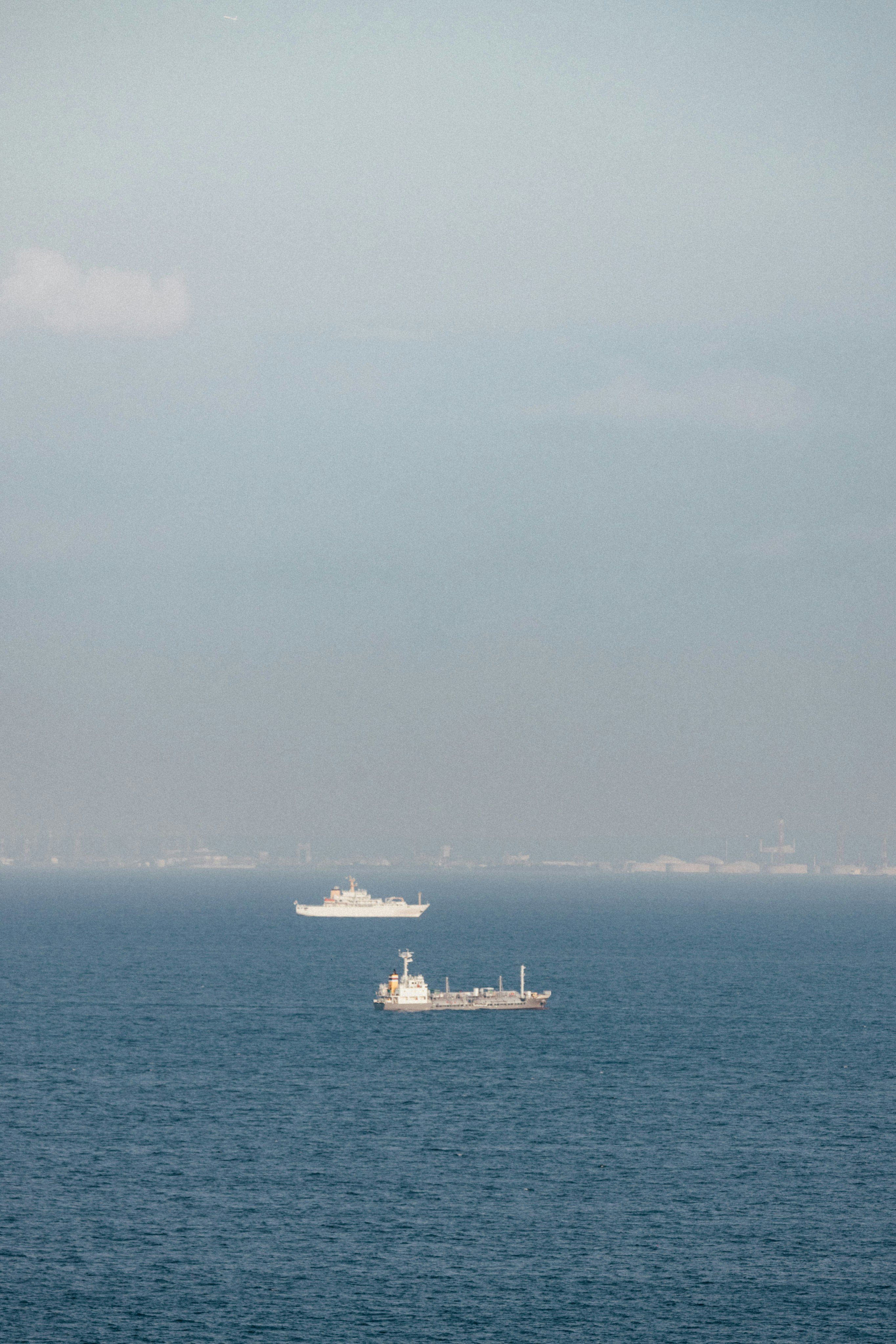 Photo by tsuyoshikozu