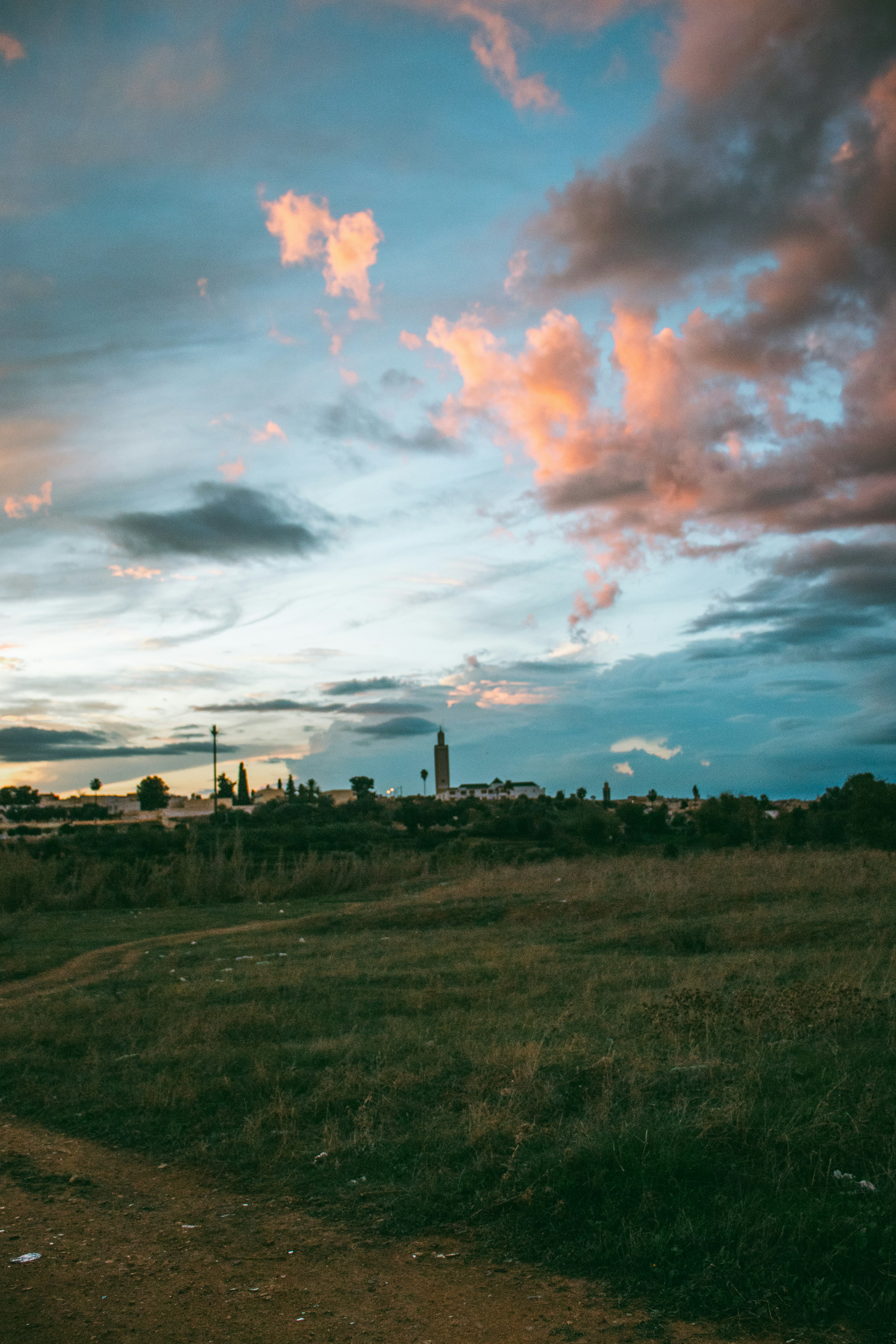 Meknes – Geography & Spatial Structure