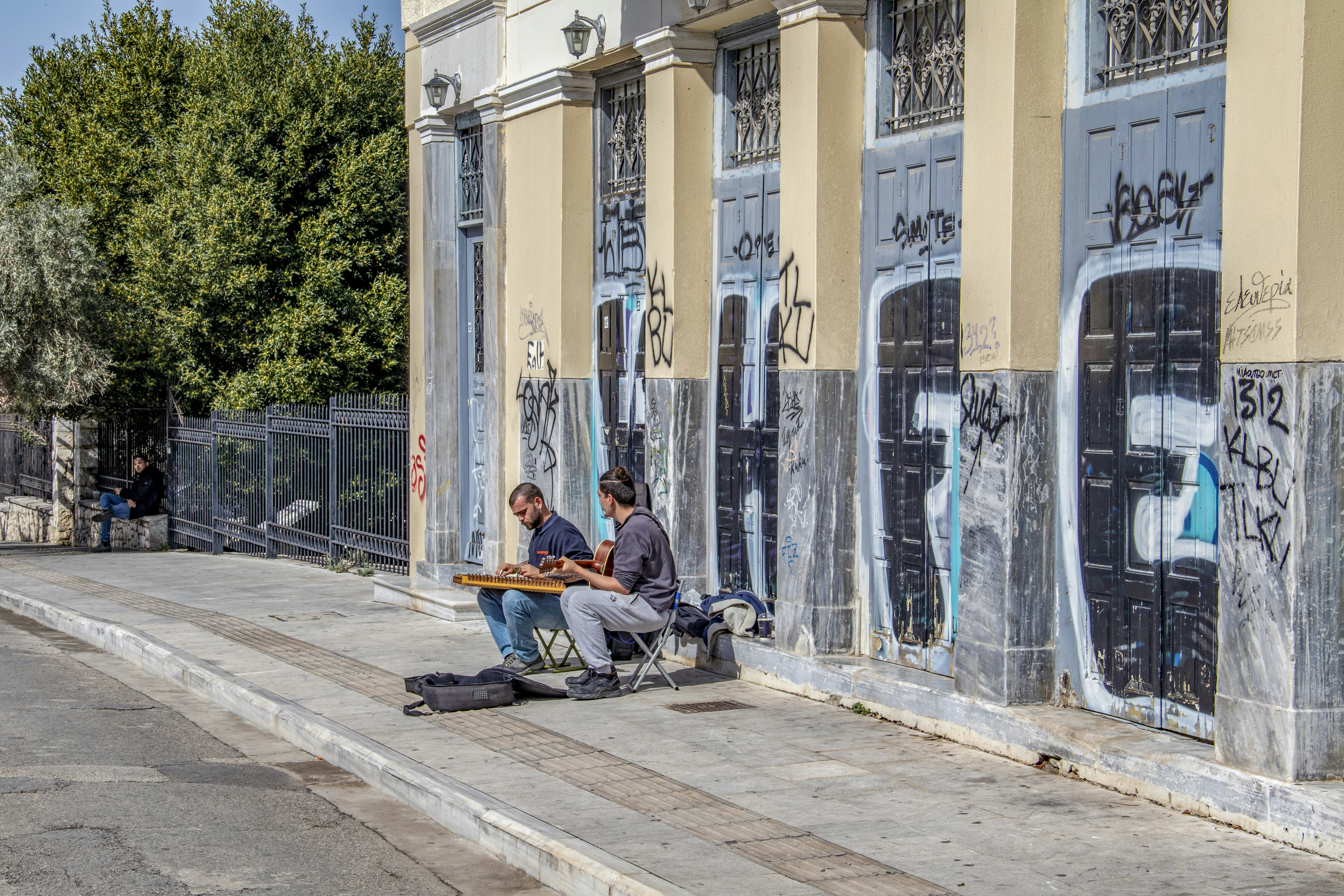 Photo by alexanderkez