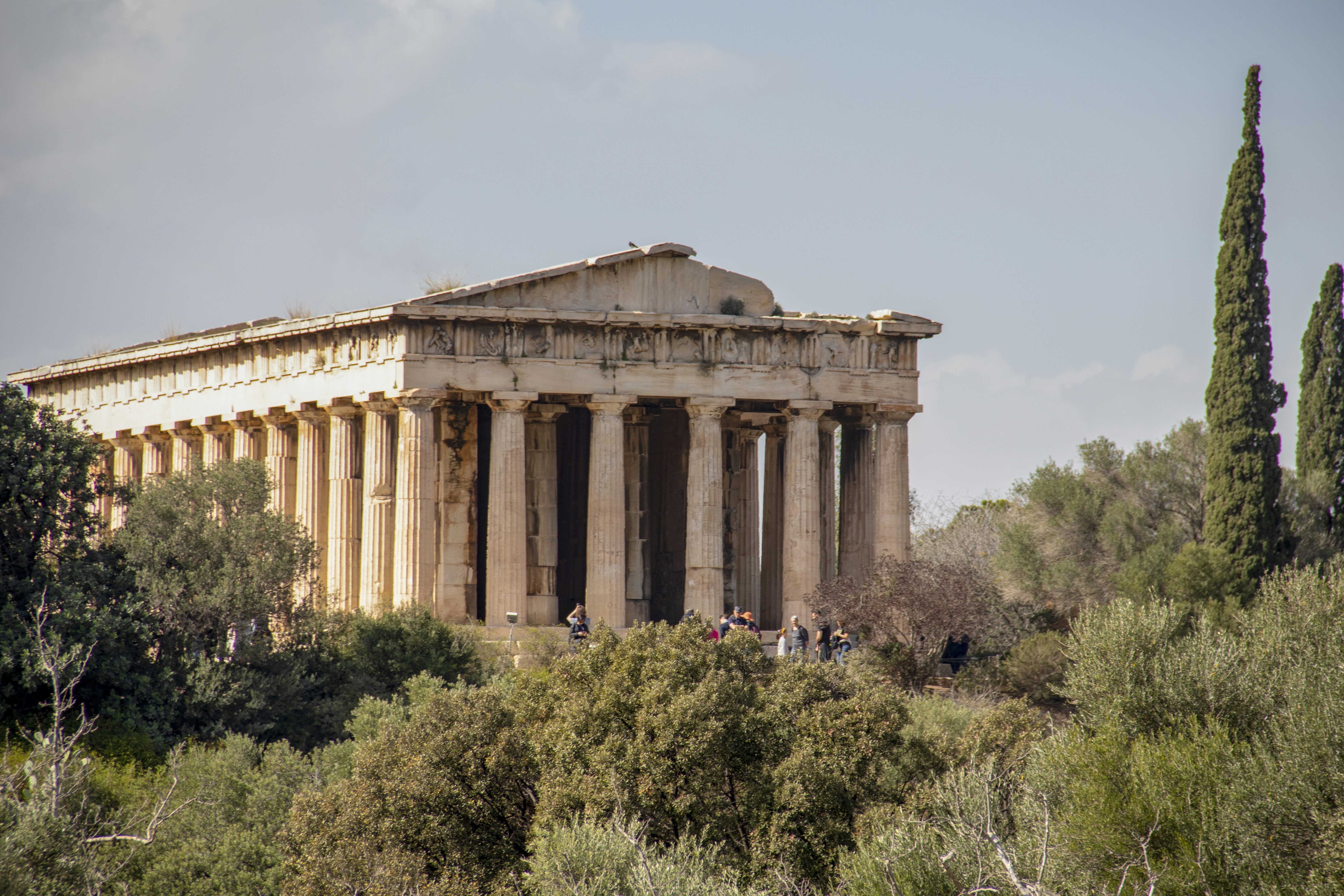 Photo by alexanderkez