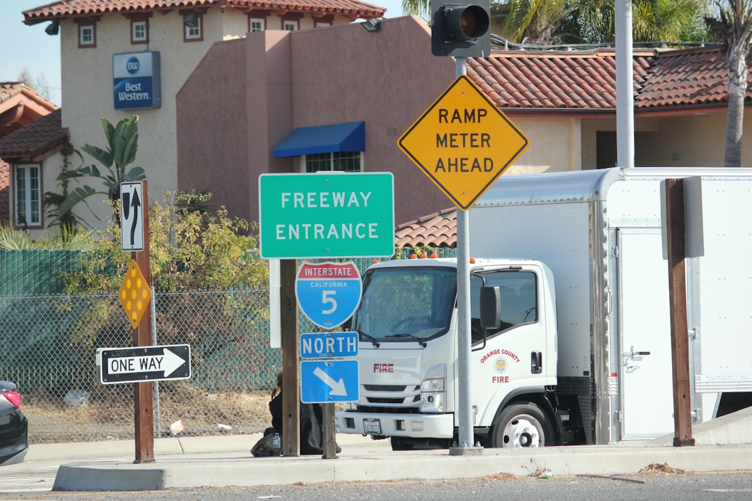 Box Truck And Box Van Basics: A Simple Guide