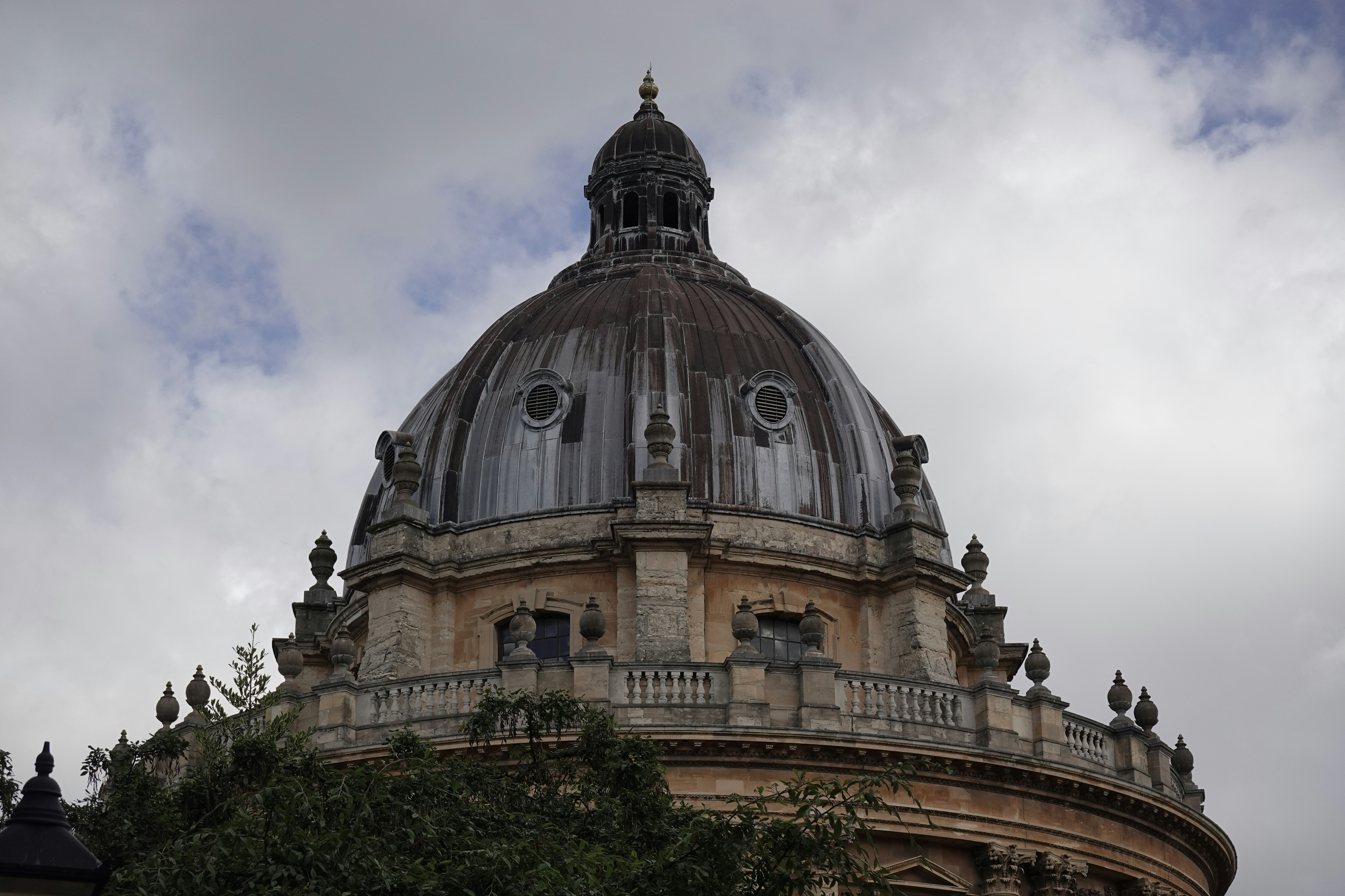 Photo by camillesbookocean