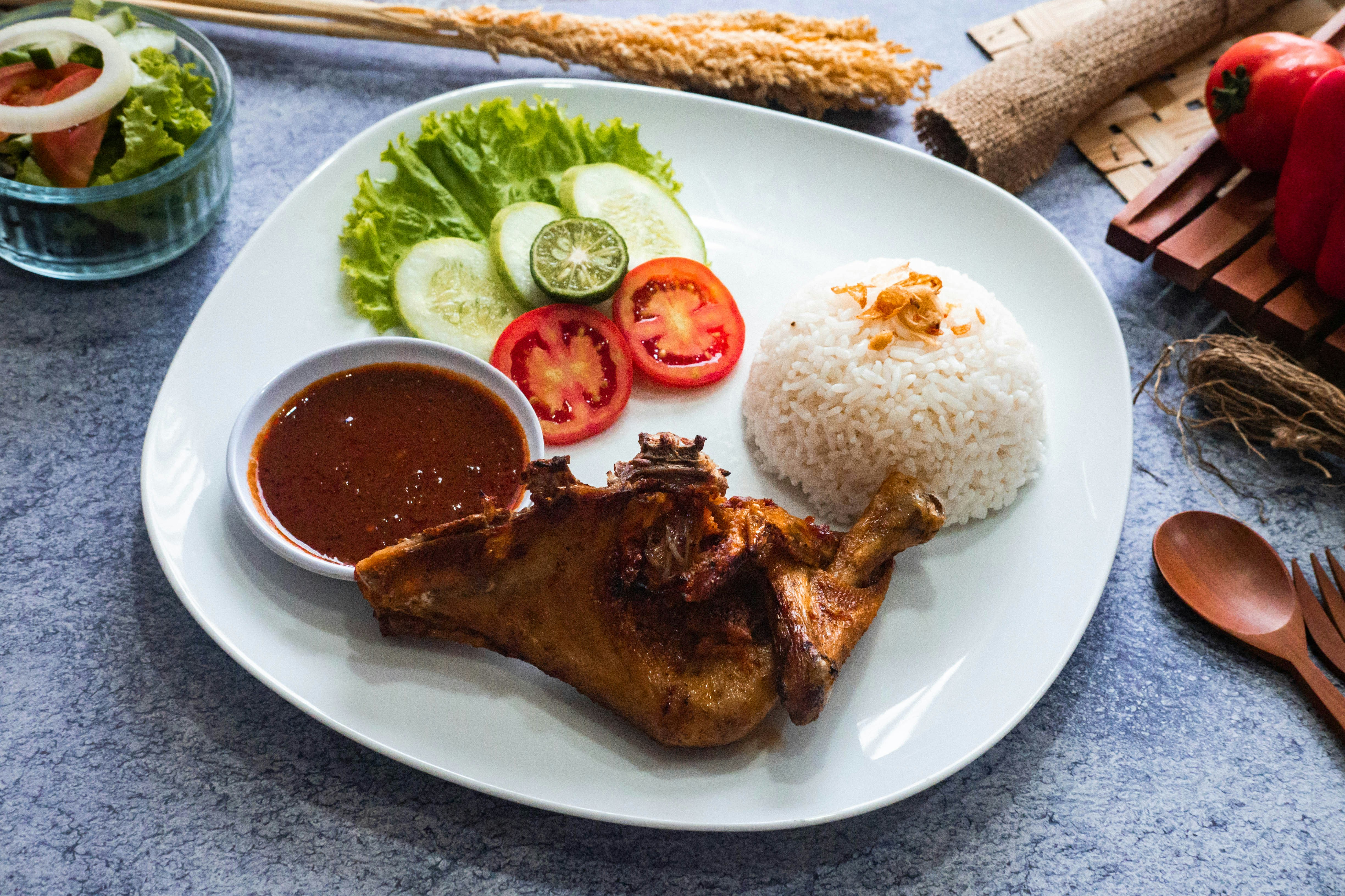 Indonesian Food Ayam Goreng (Nasi+Sambal)
