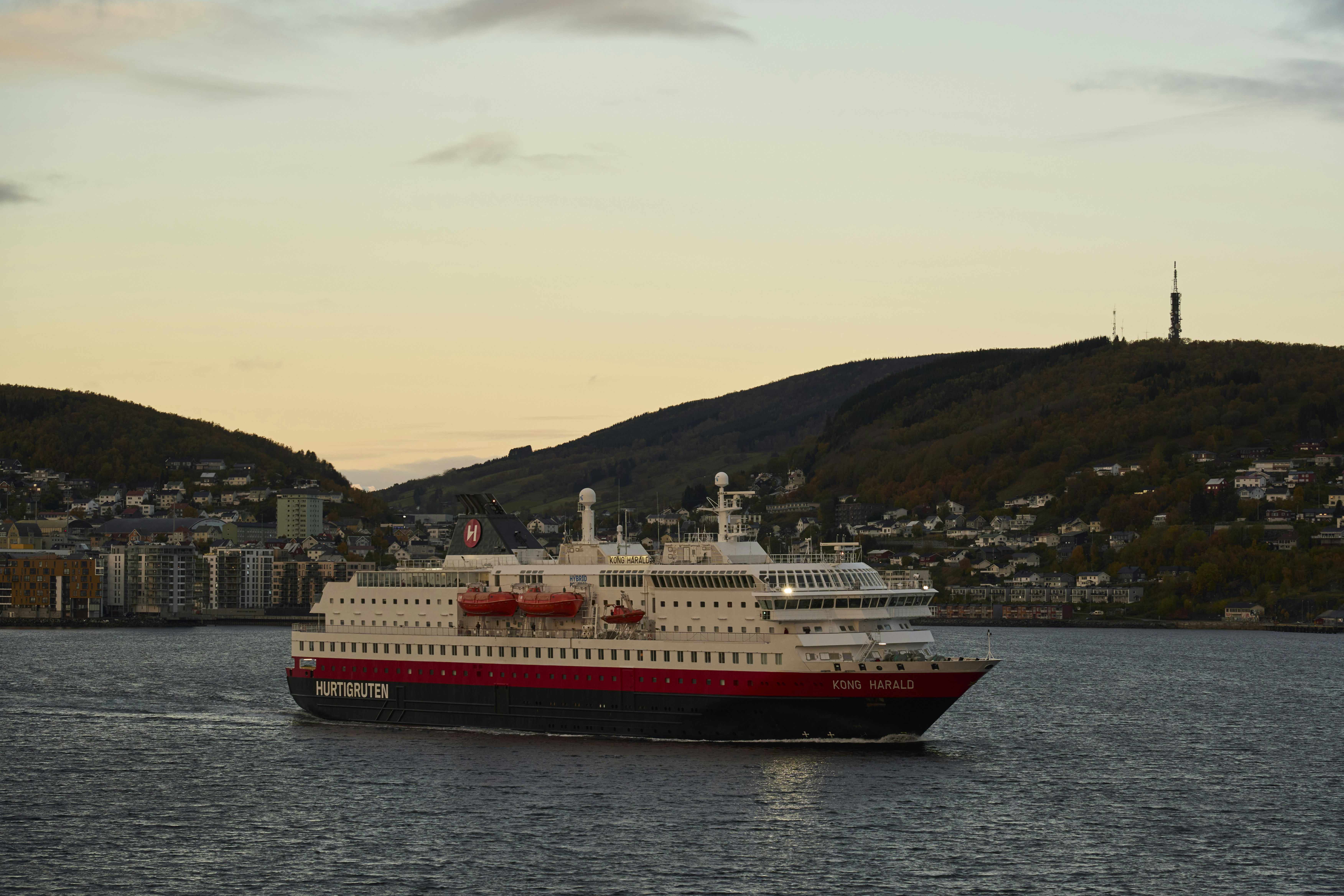 Photo by wolfgang_hasselmann