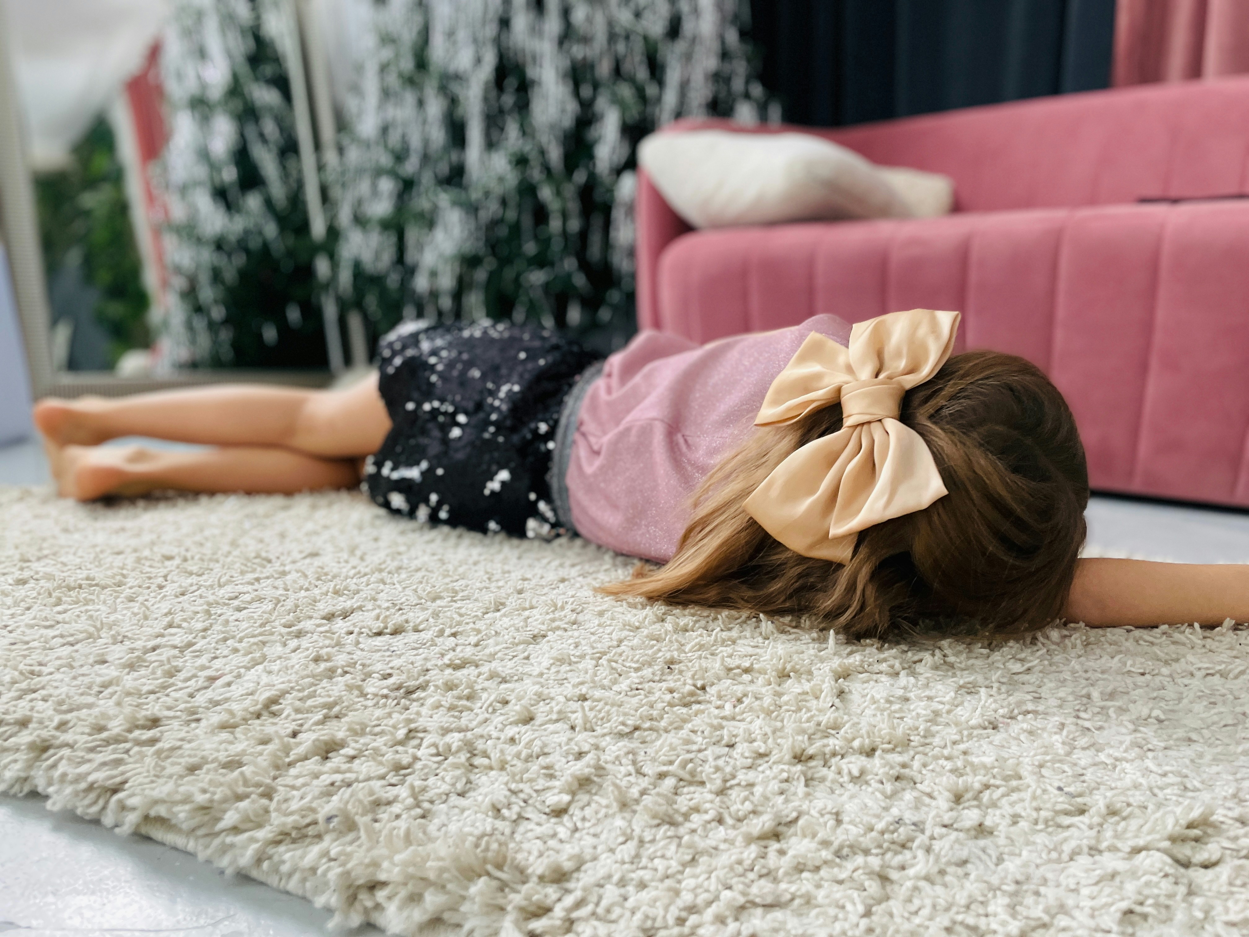 🎄+ 🎀 Are you waiting for Christmas mood or just relaxing and sleeping these days?