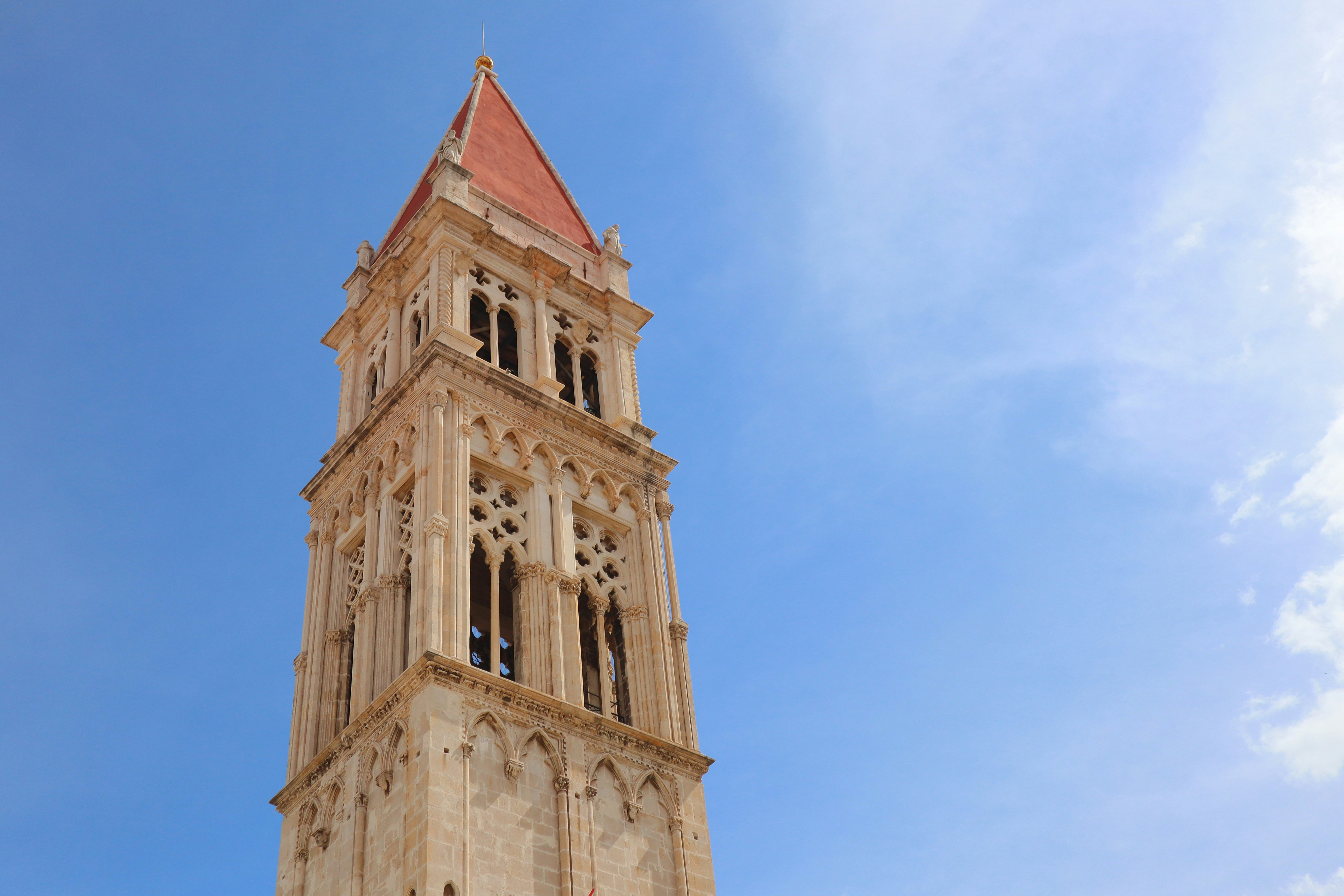 Photo by zoltanbiro1988