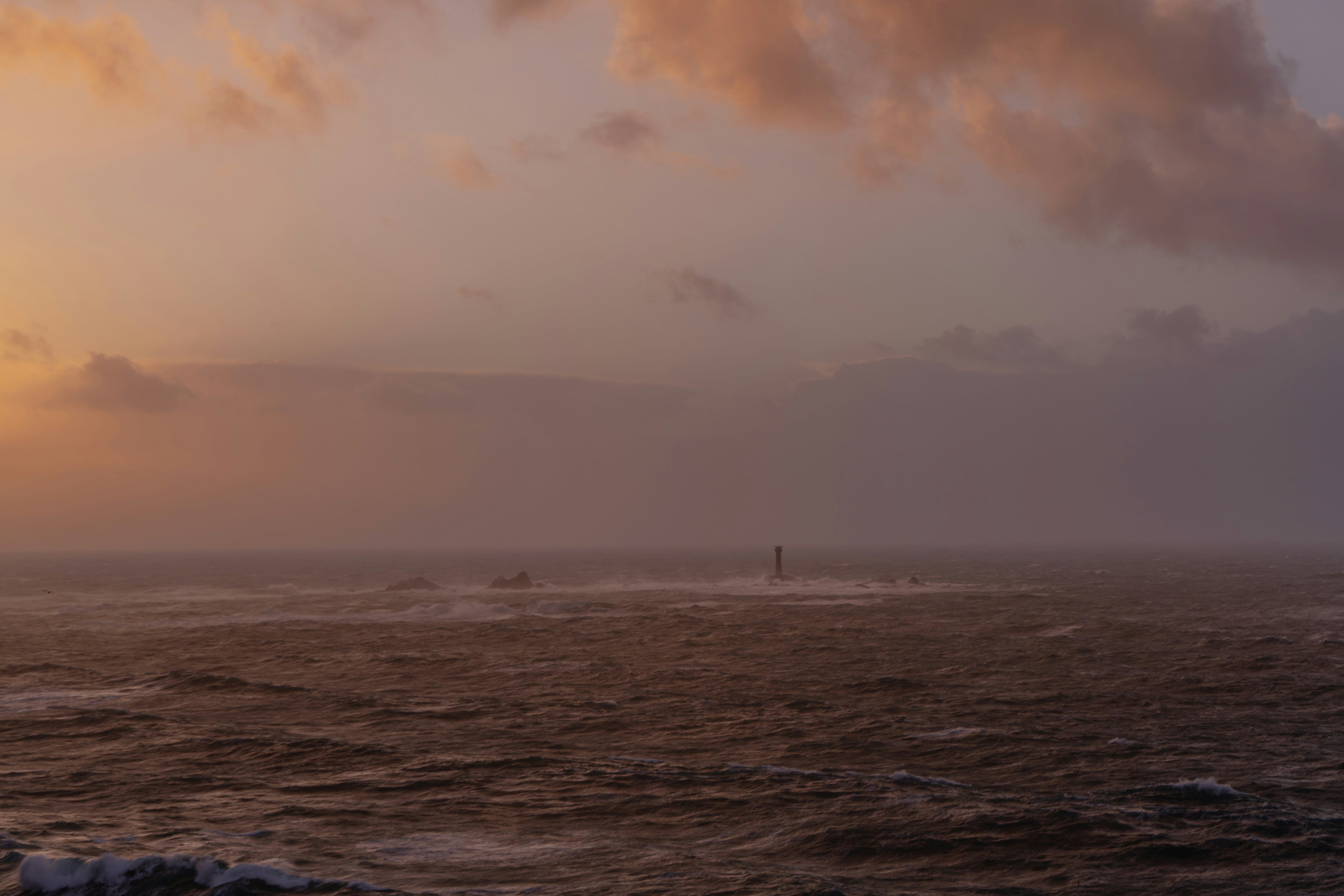 Photo by benjaminelliott