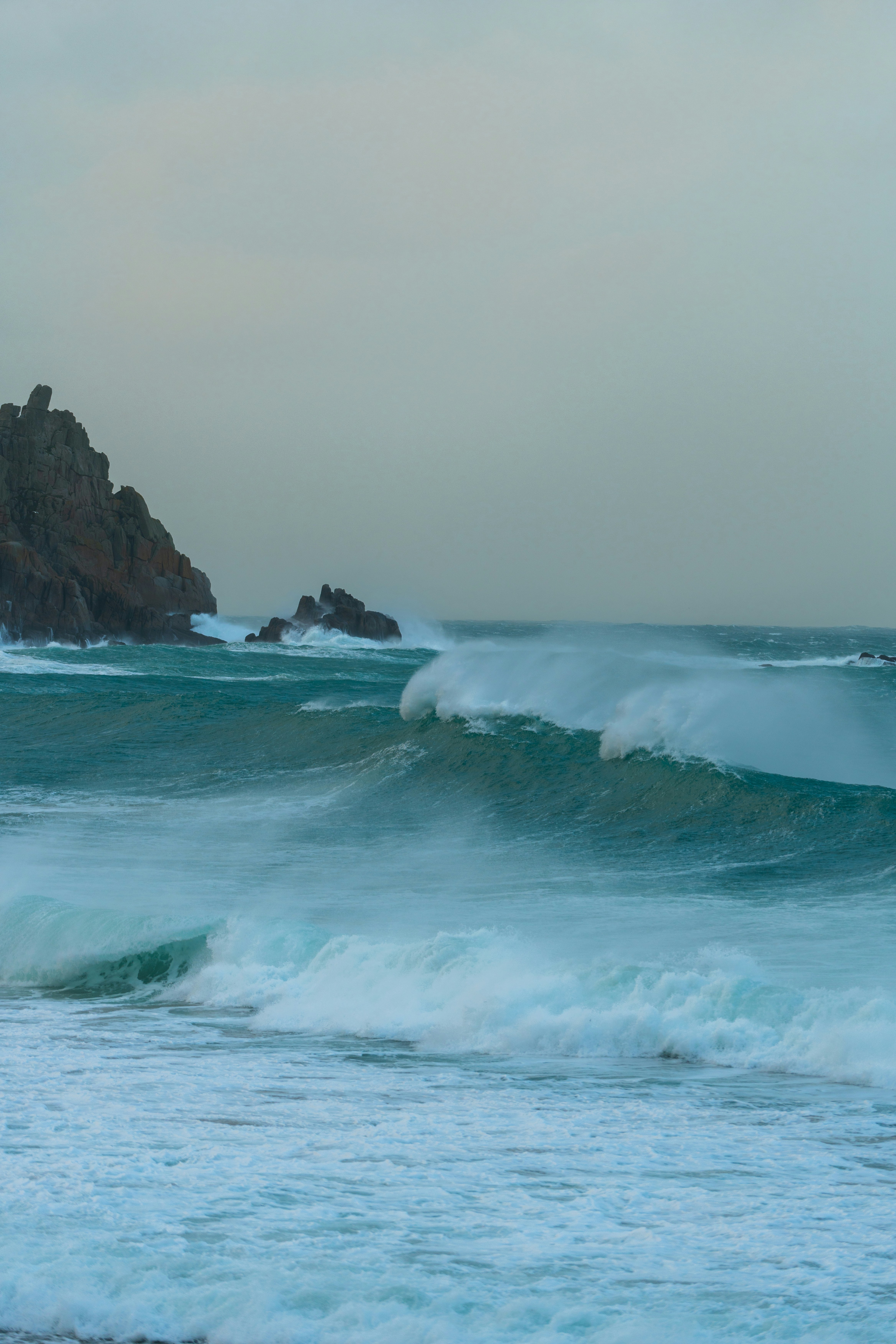 Photo by benjaminelliott