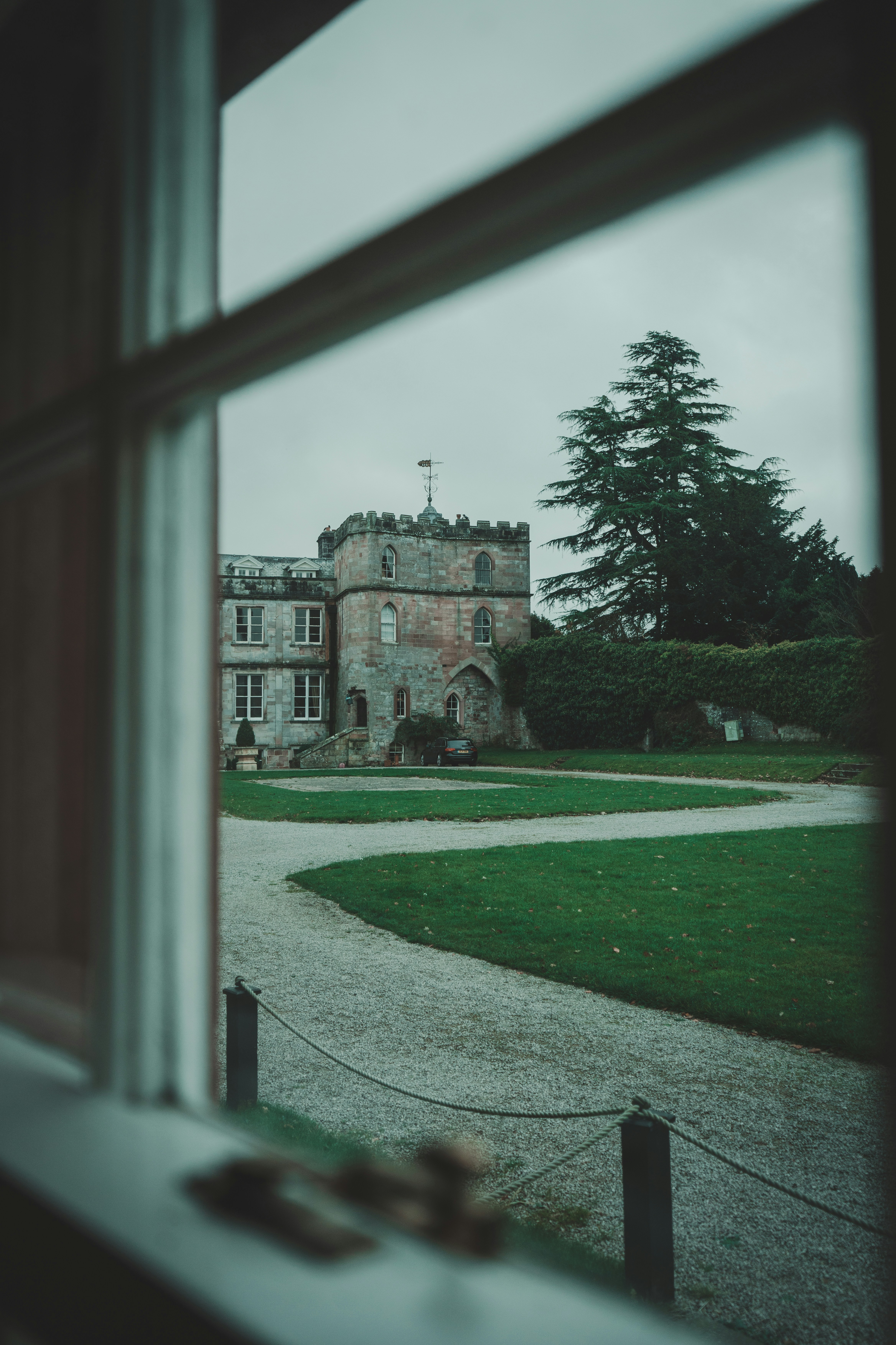 Photo by benjaminelliott