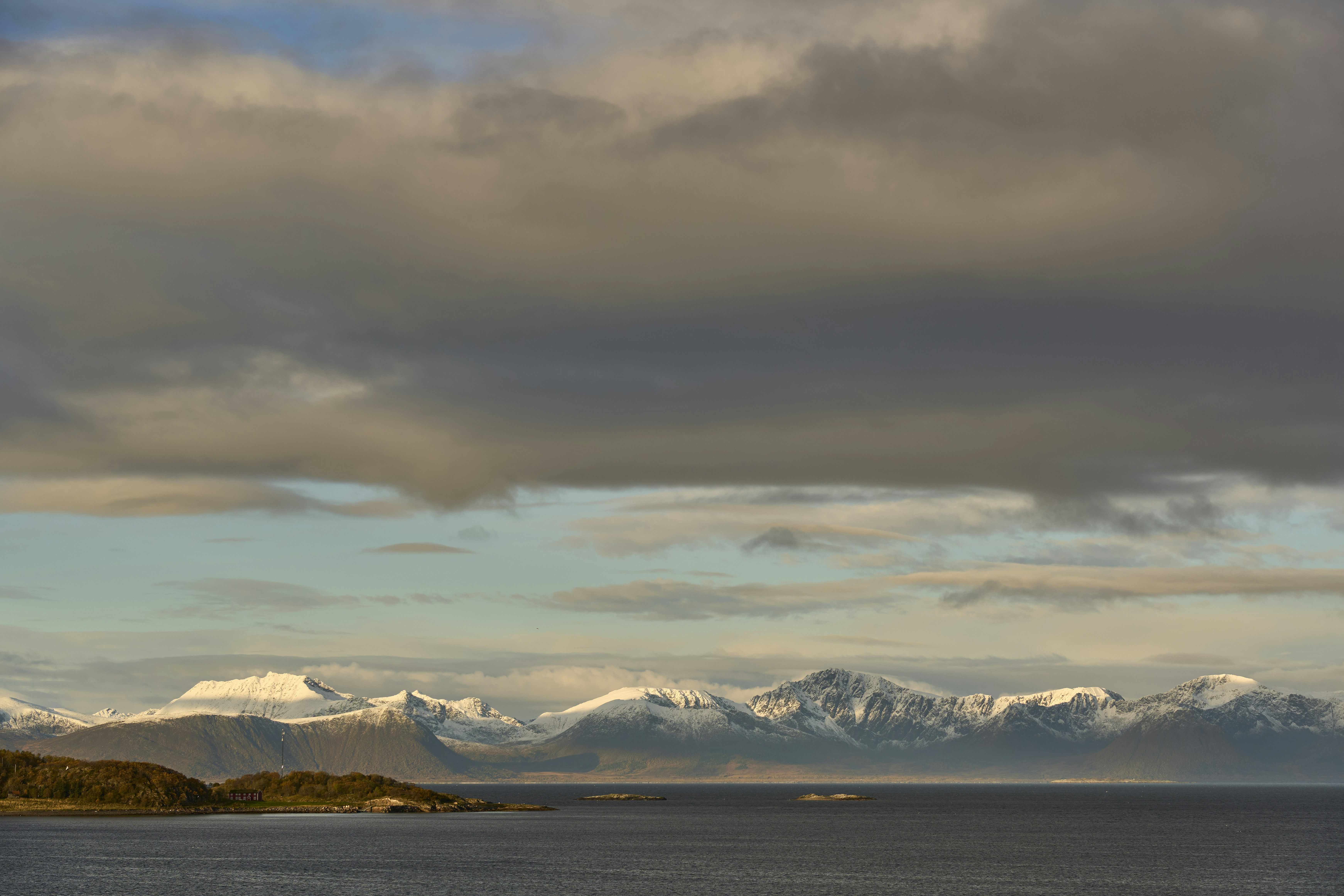 Photo by wolfgang_hasselmann