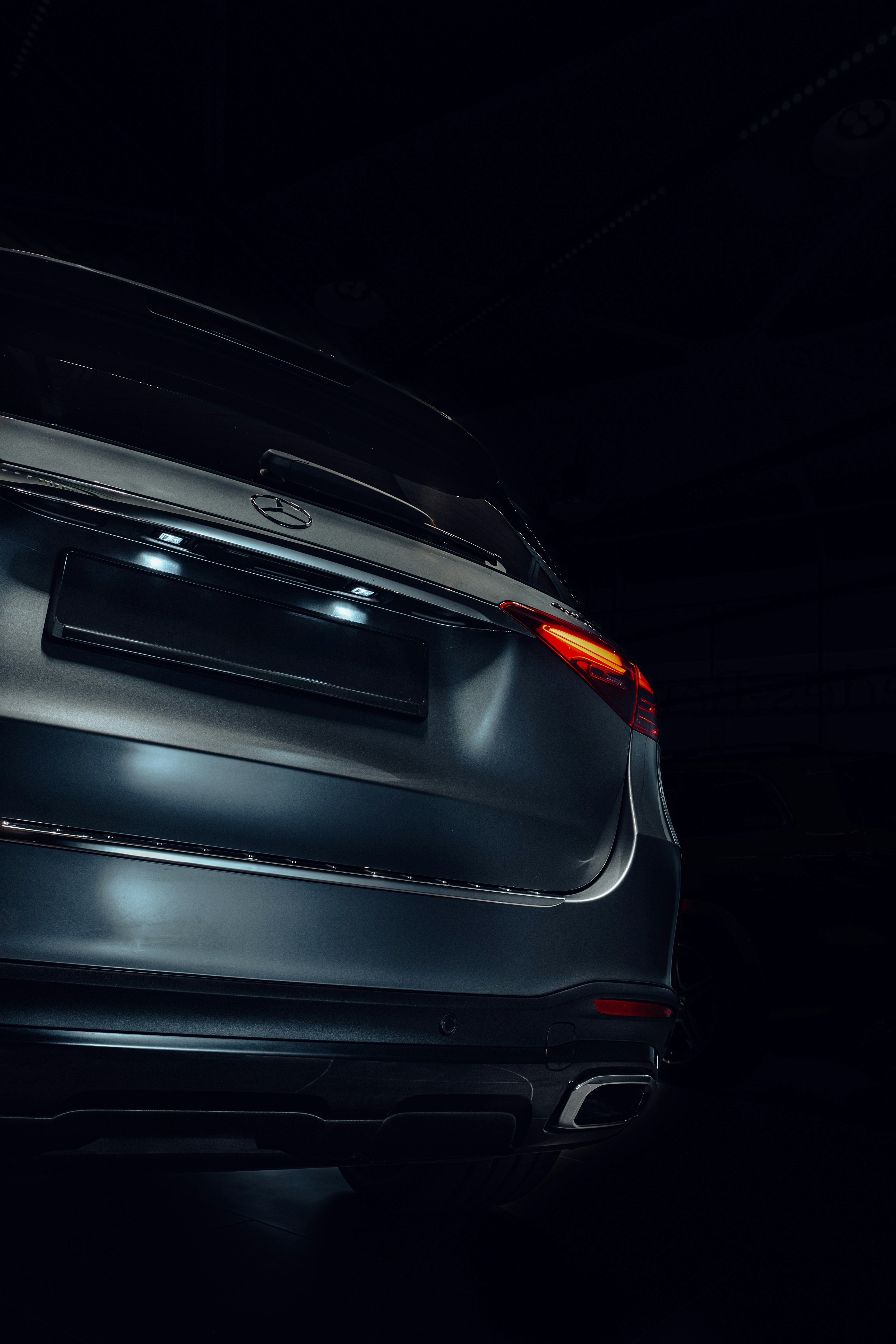 Photo by lukasparnican