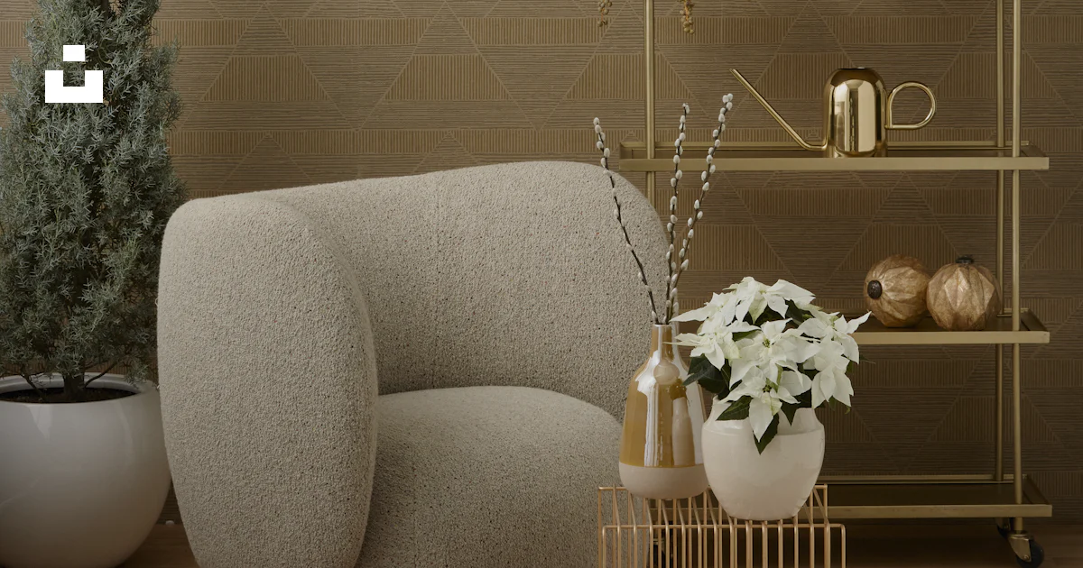 A living room filled with furniture and decor photo – Free Flowers ...