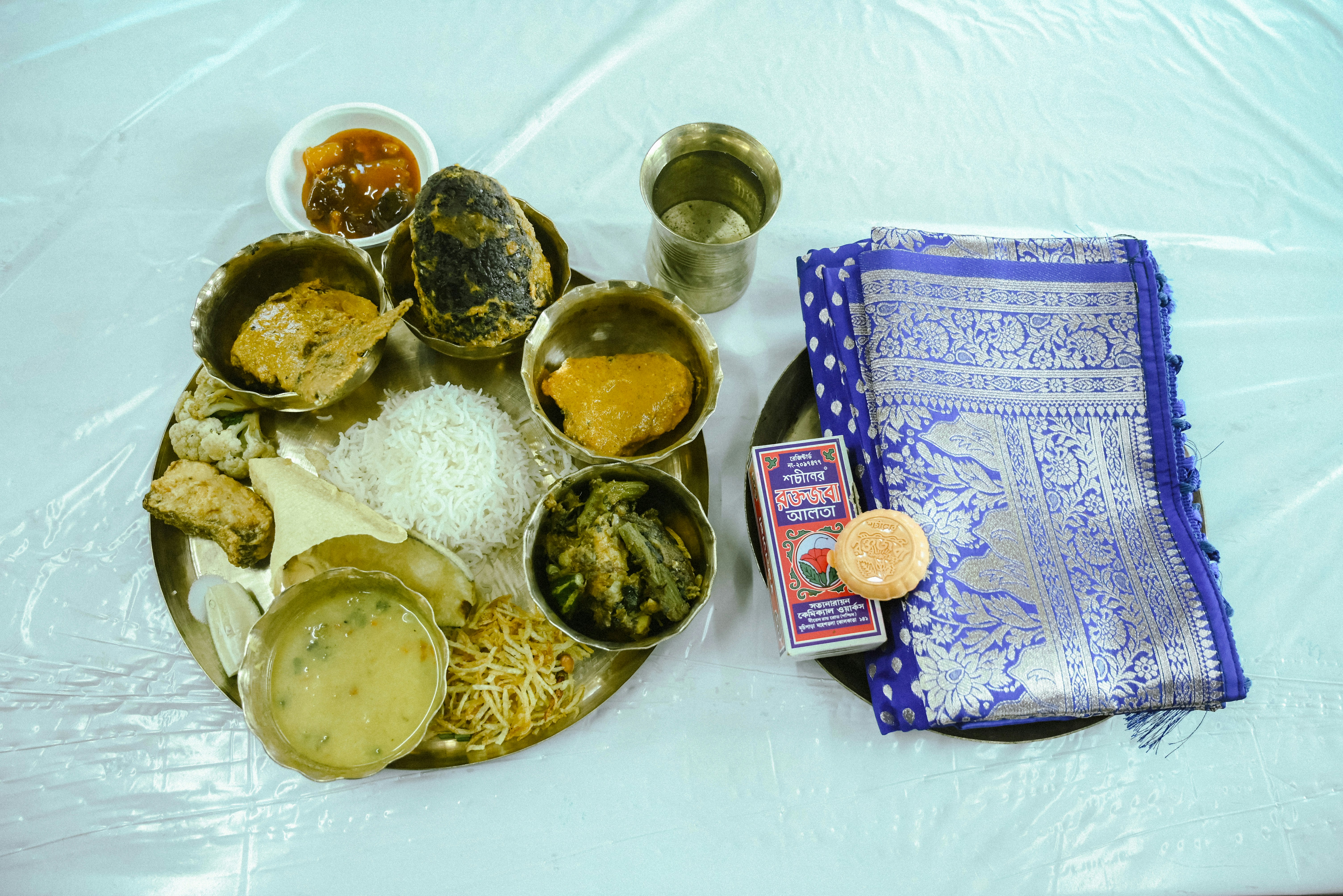 Biriyani on white cloth