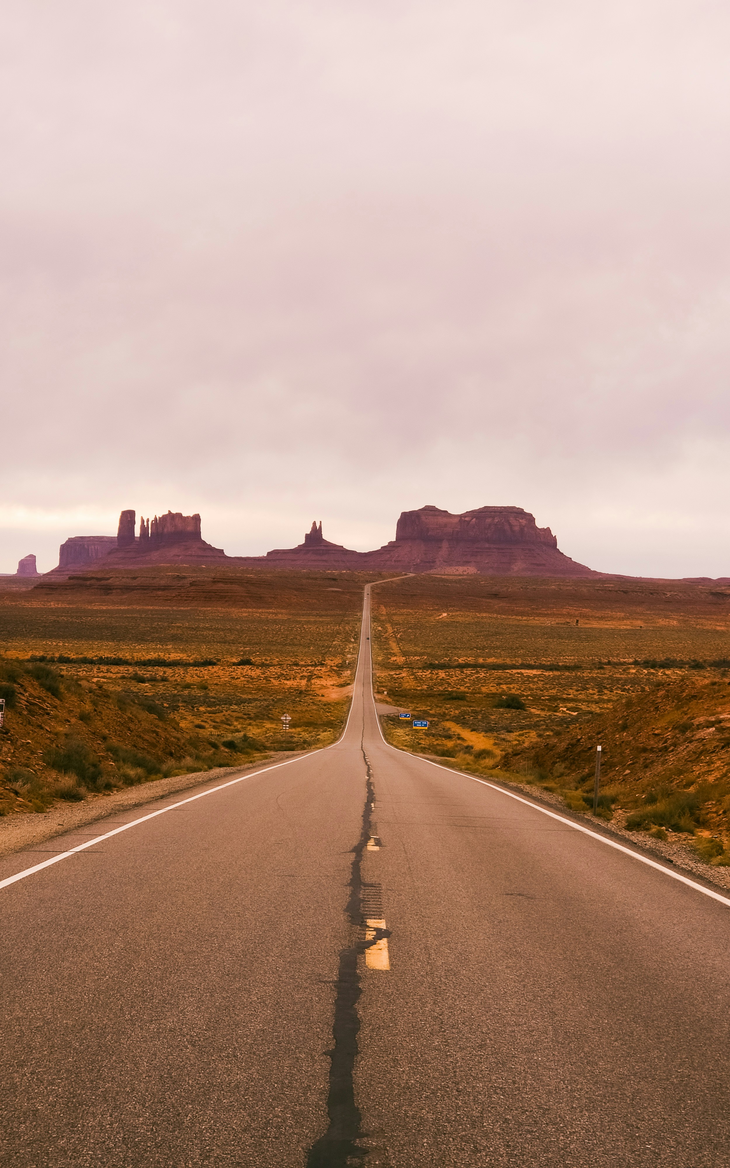 Photo by victordevos