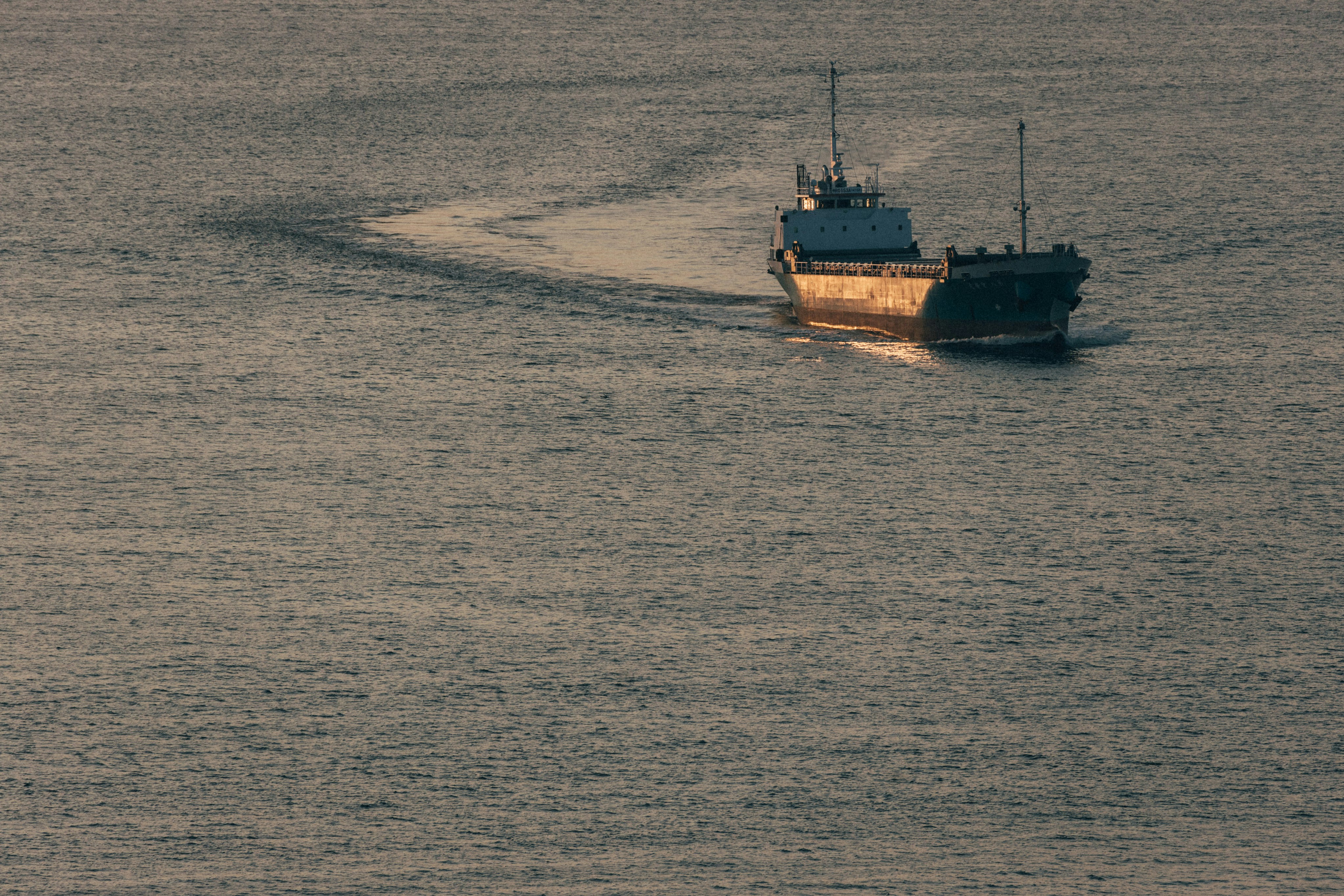 Photo by tsuyoshikozu