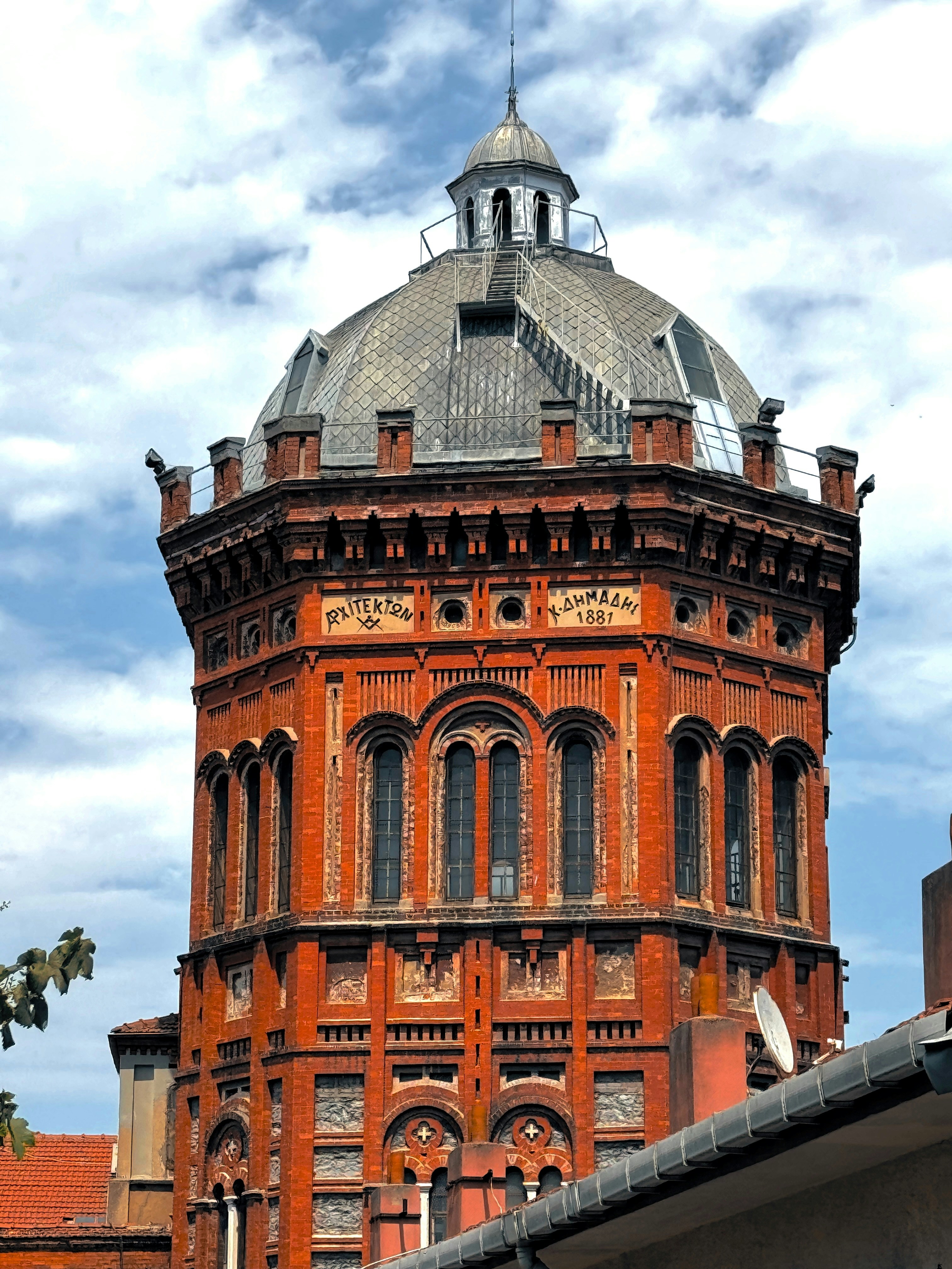 Photo by zeynepacktpe