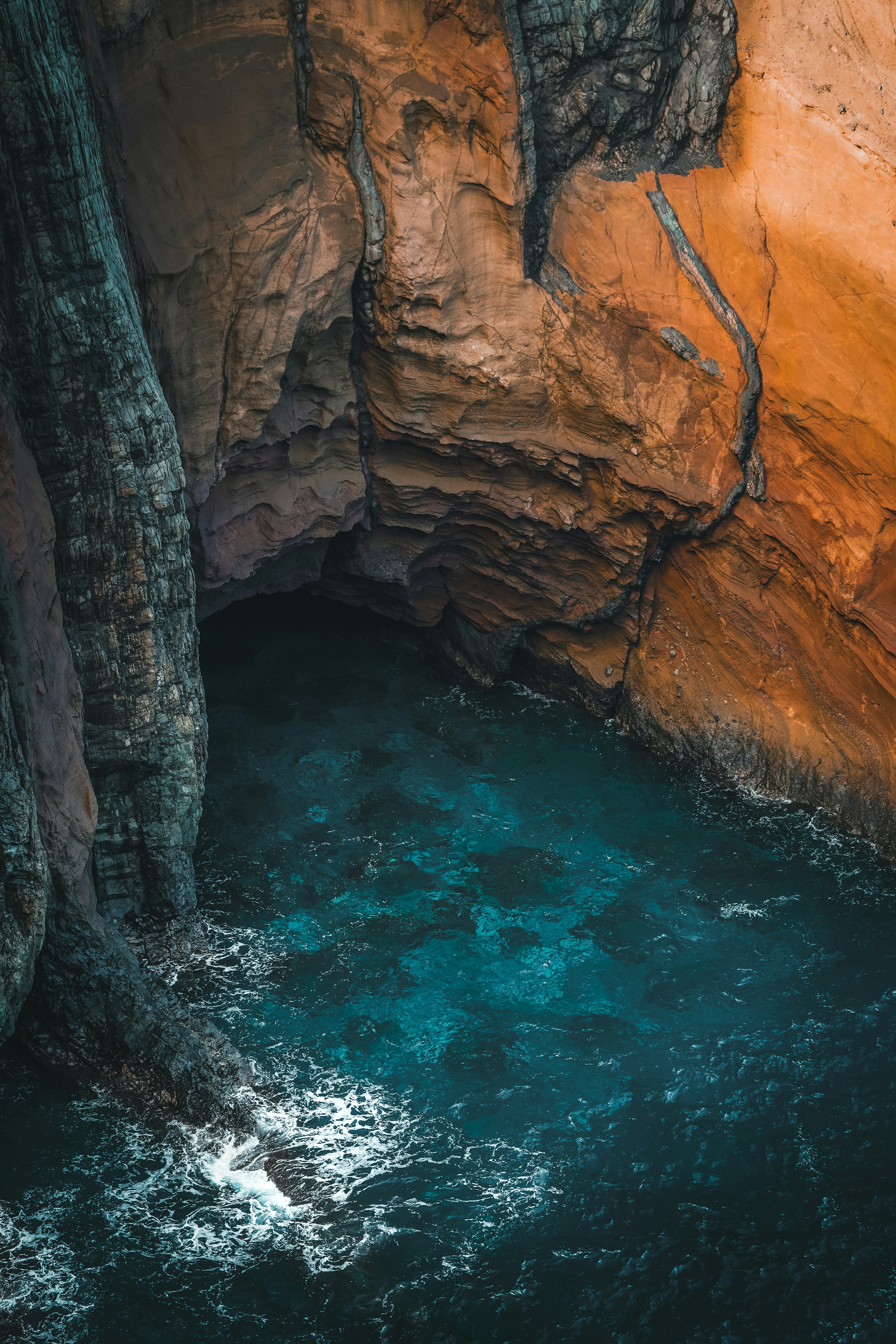 Photo by kevin_charit