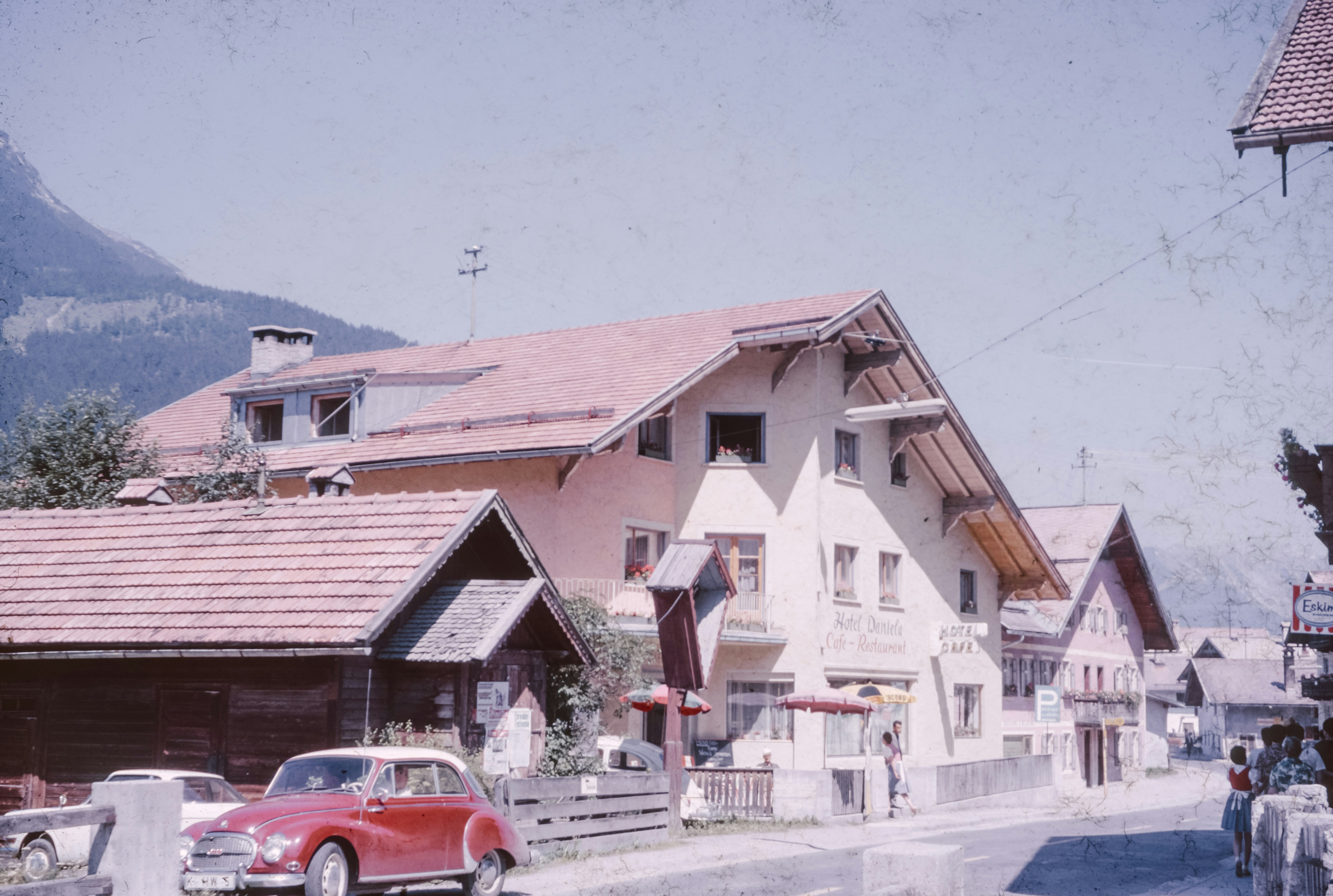 1983