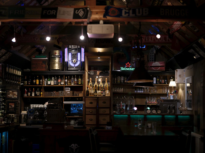 Best Pubs in Cali: Where Locals Actually Drink