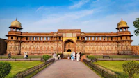 Top Cocktail Bars in Agra for a Properly Made Drink