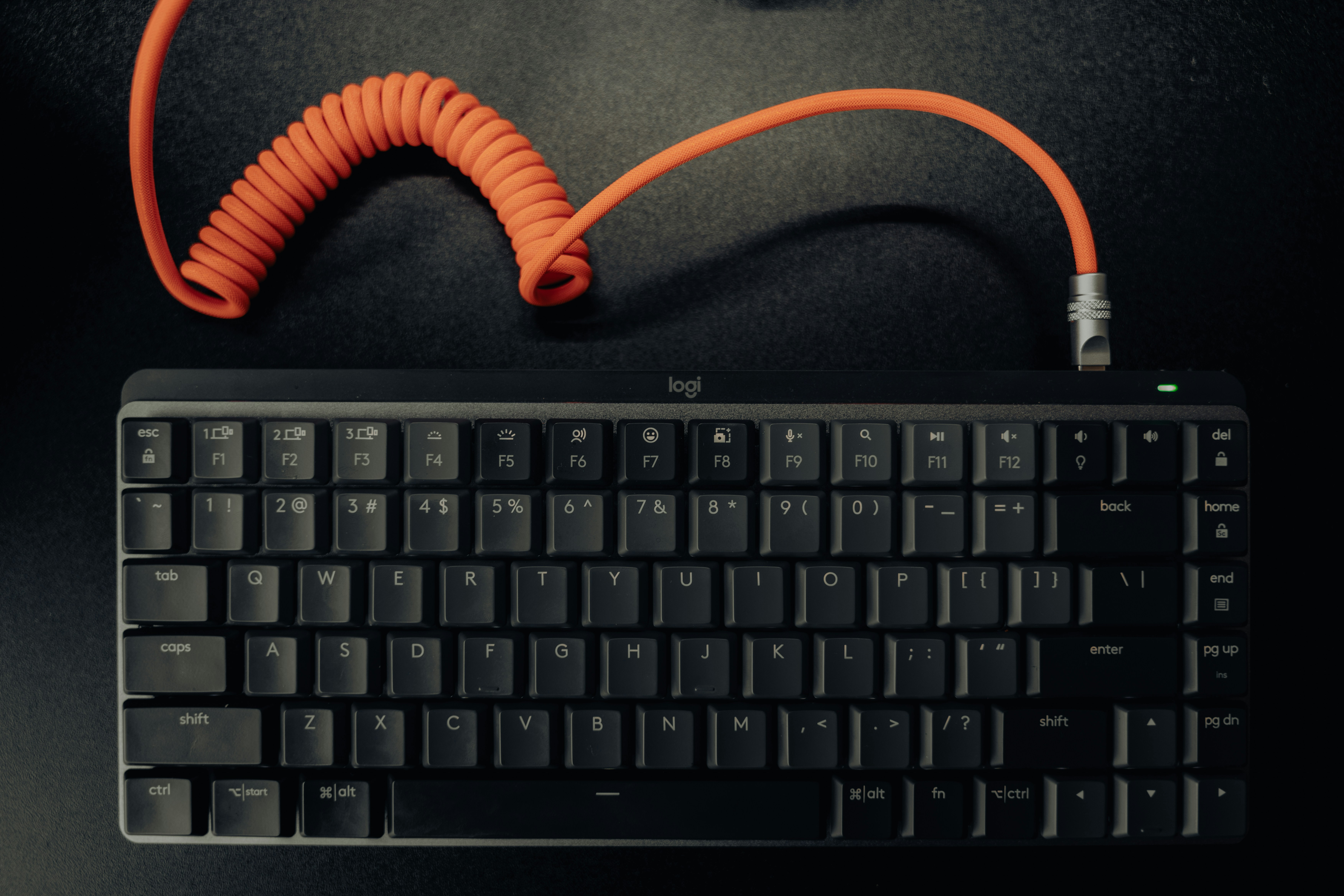 AK-900 Wired Keyboard