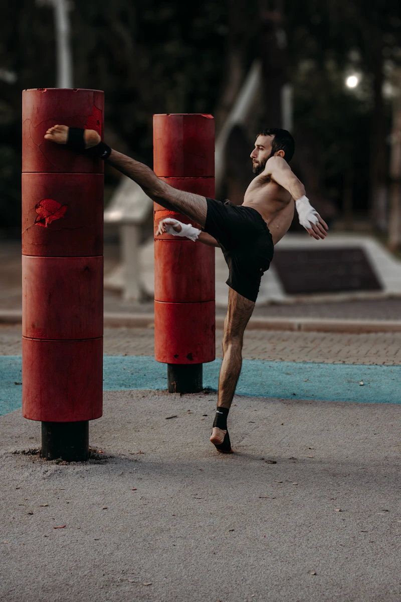 Kickboxing fundamentals training