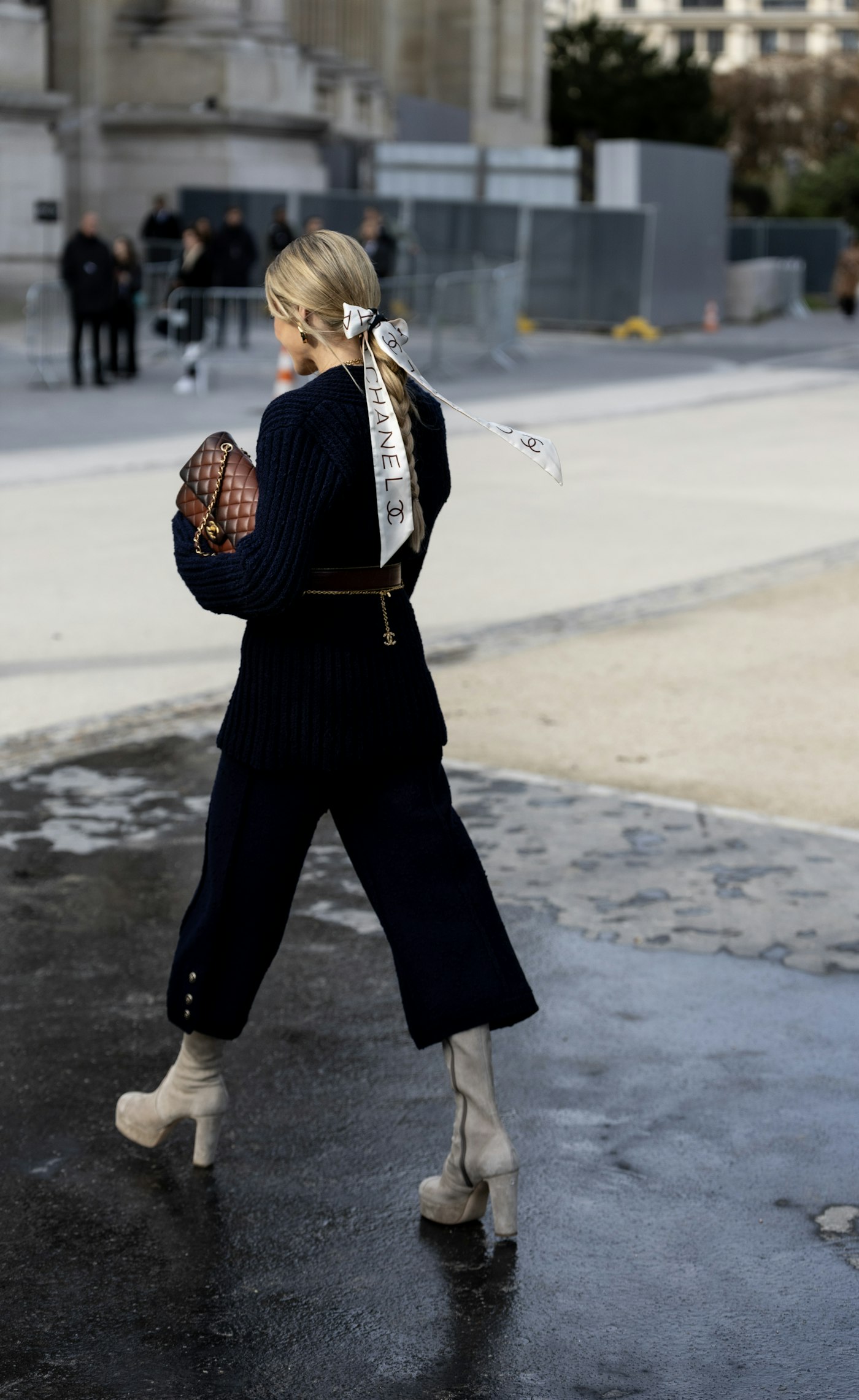Chic woman in any weather