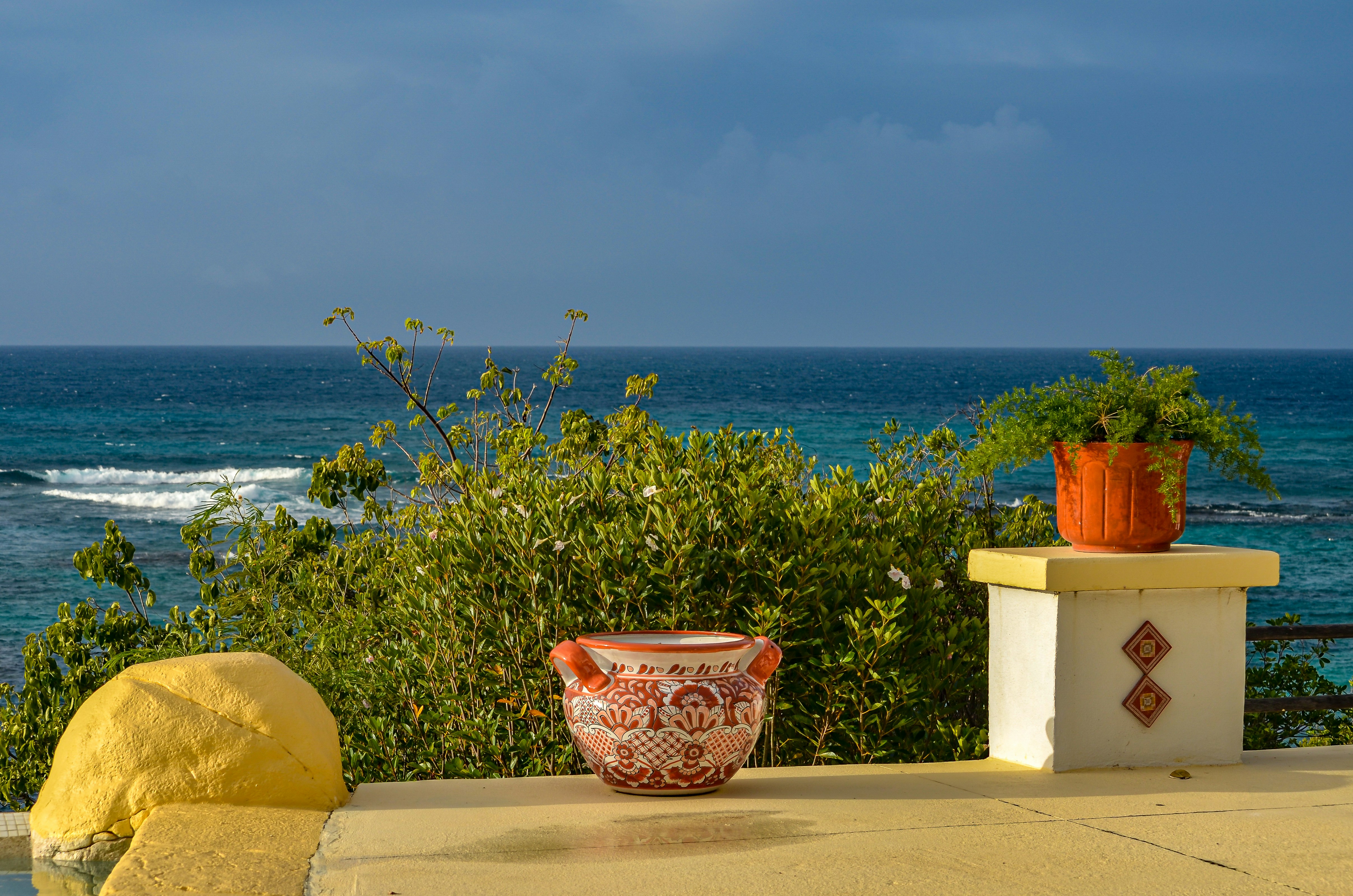 Rocking Chairs, Real Butter, and Other Signs You've Booked the Real Deal