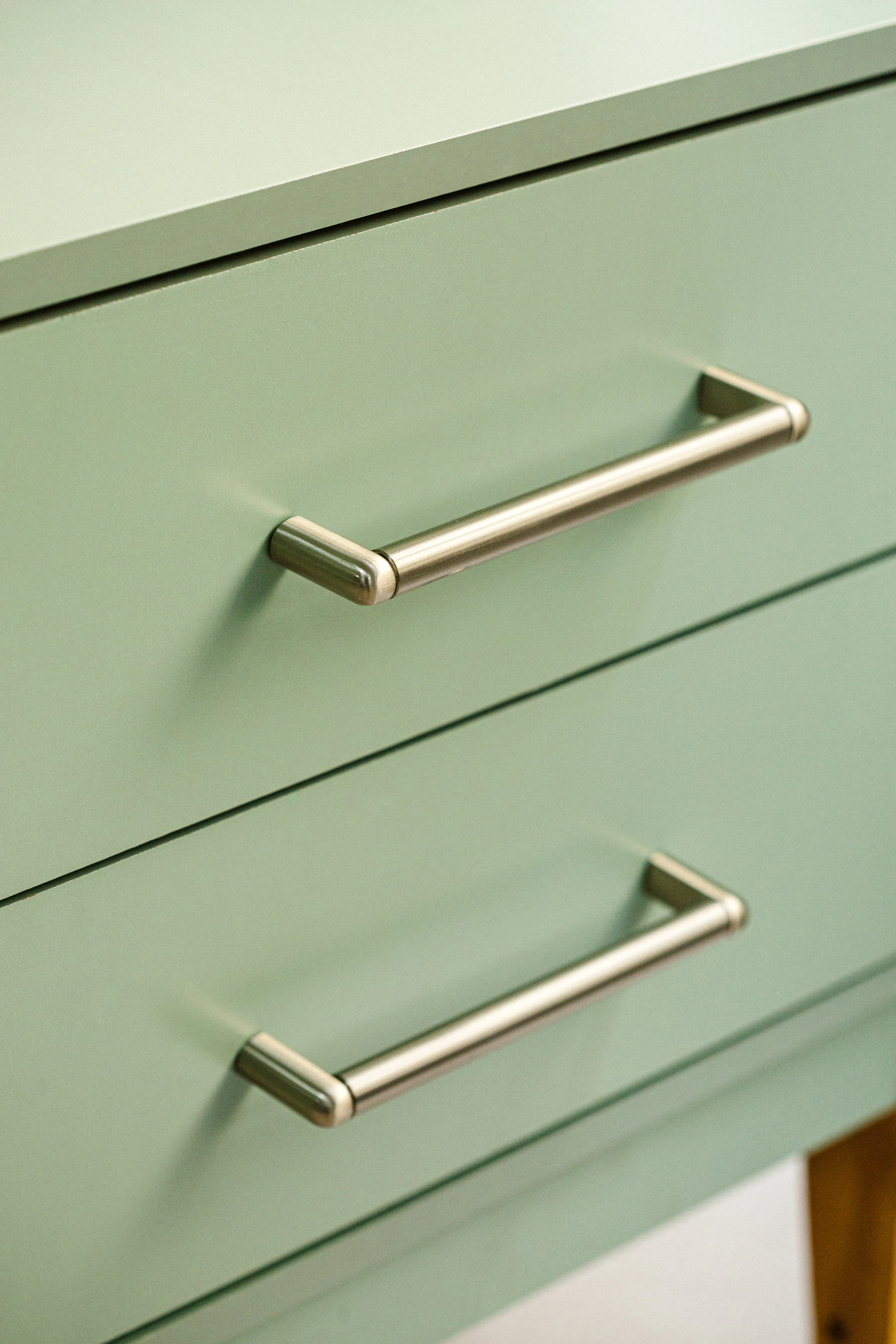 Brass pulls