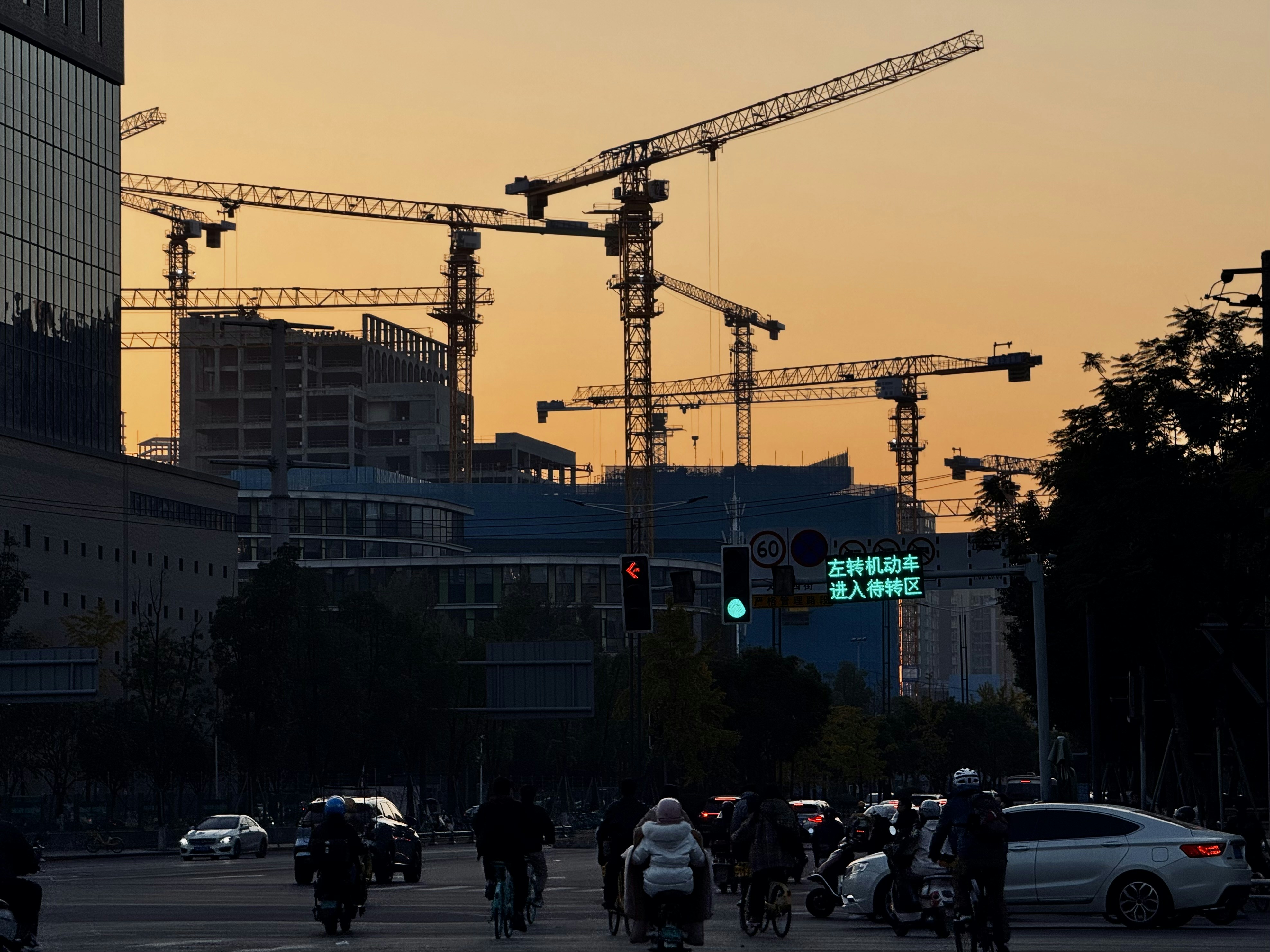 广西绿建园建筑服务方向