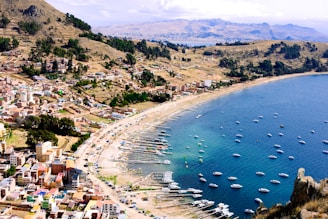 A large body of water filled with lots of boats