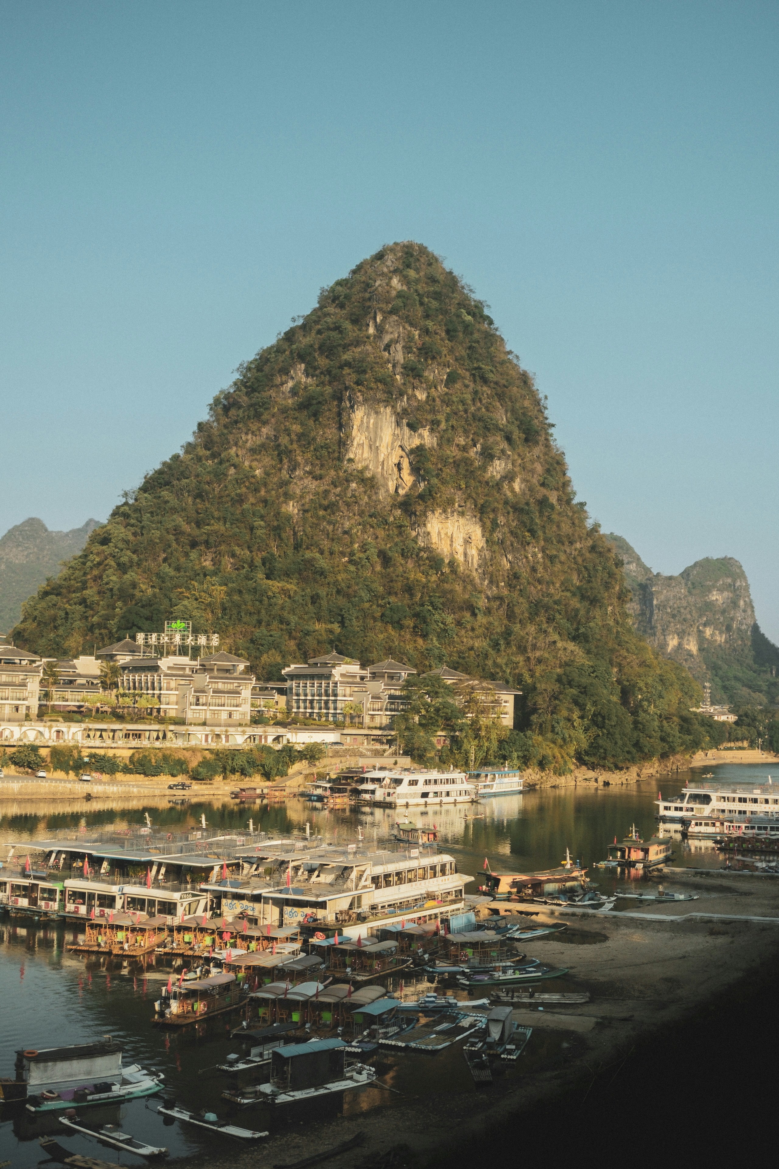 Yangshuo – Food & Dining Culture