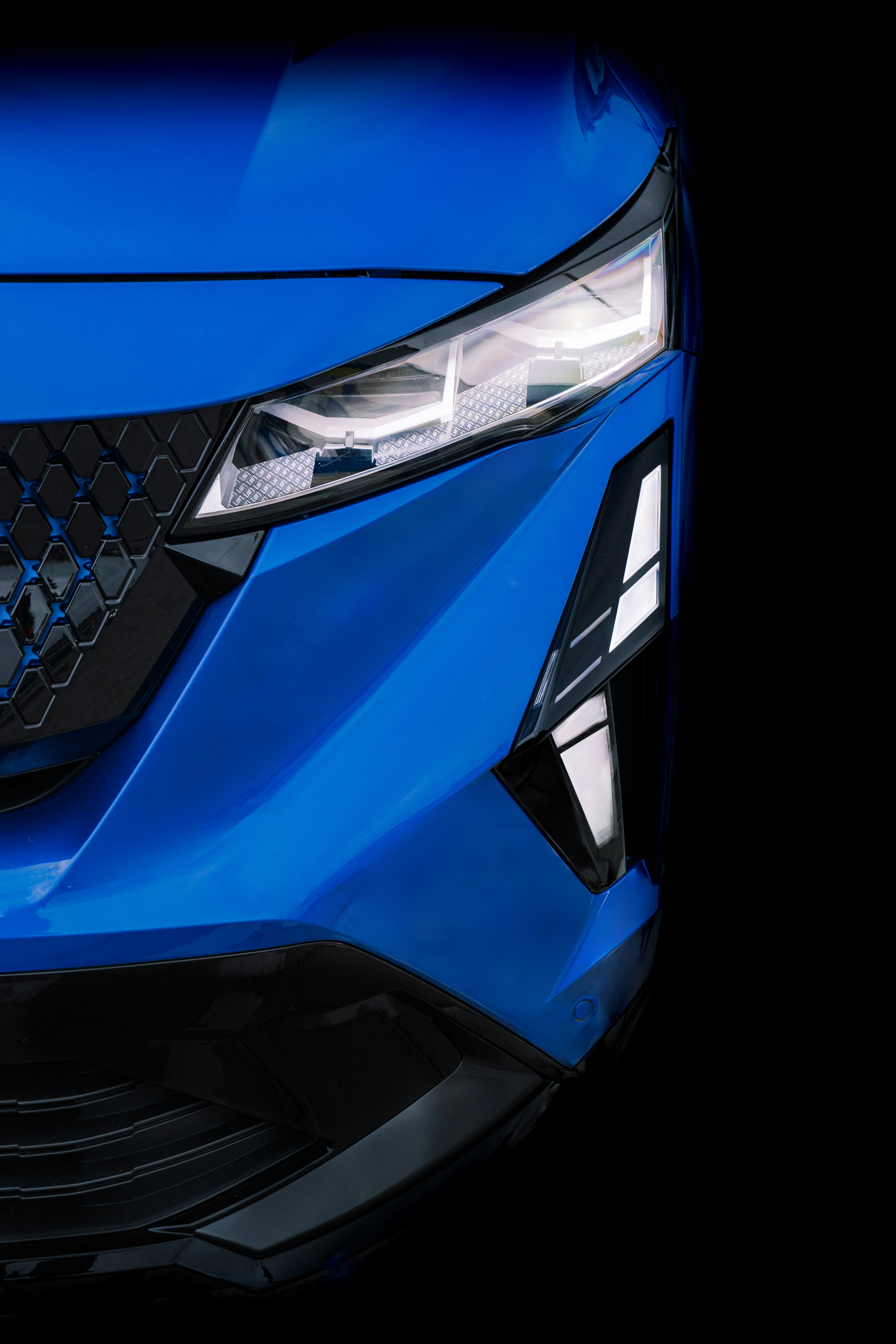 luxury car wallpaper blue, wallpaper, Tiffany Blue Cars: A Luxurious & Unique Aesthetic 2