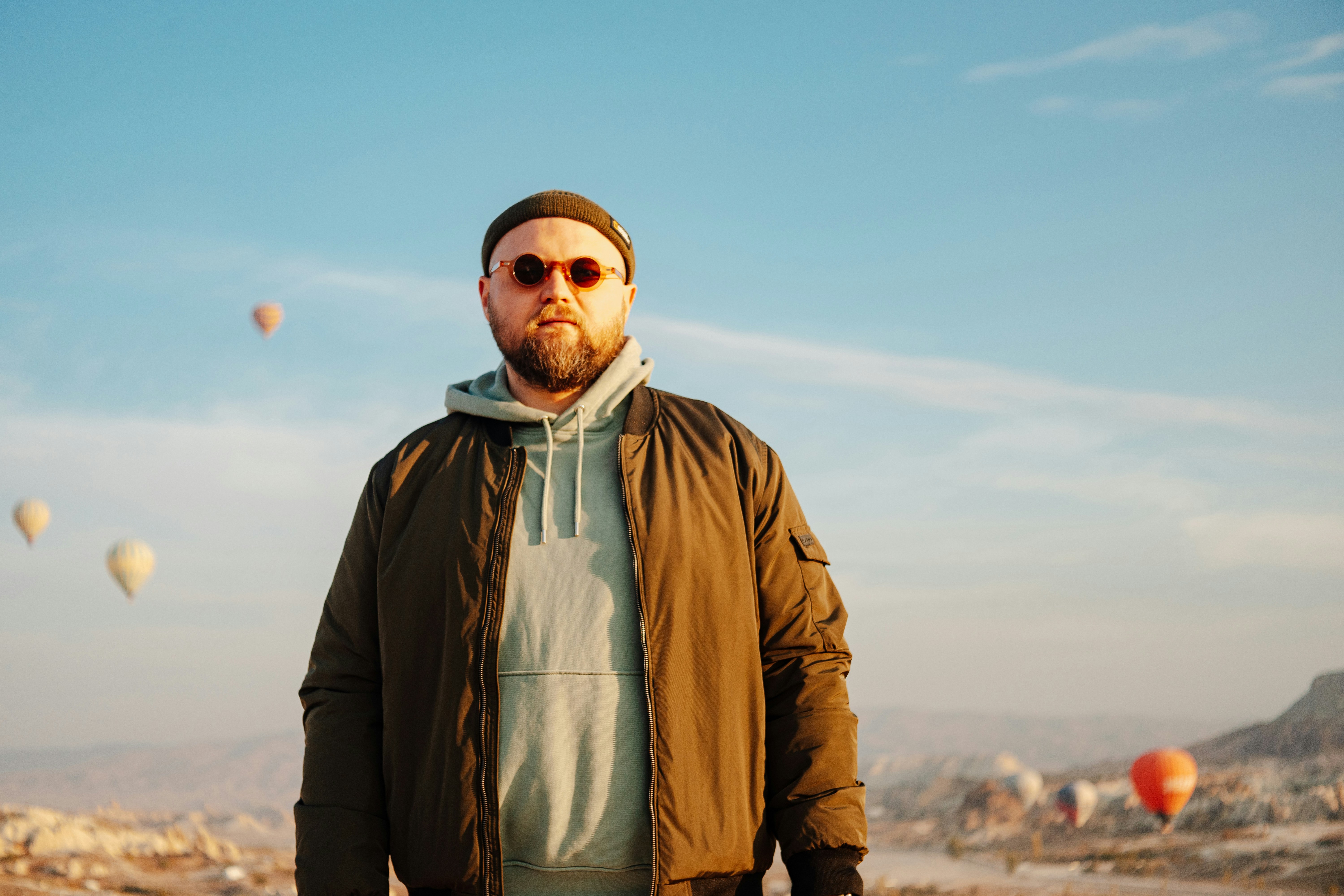 Photo by igorharrier