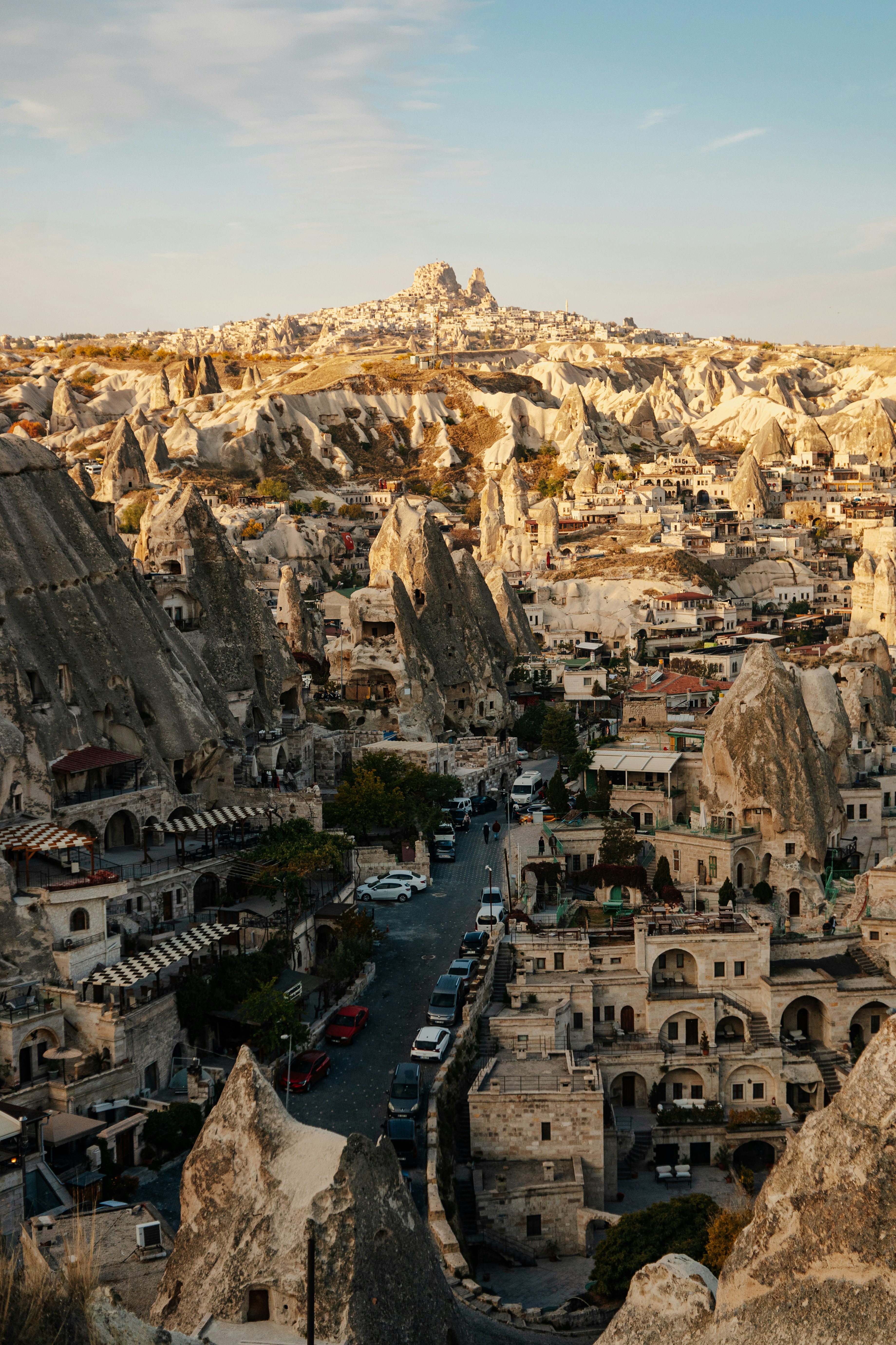 Photo by igorharrier