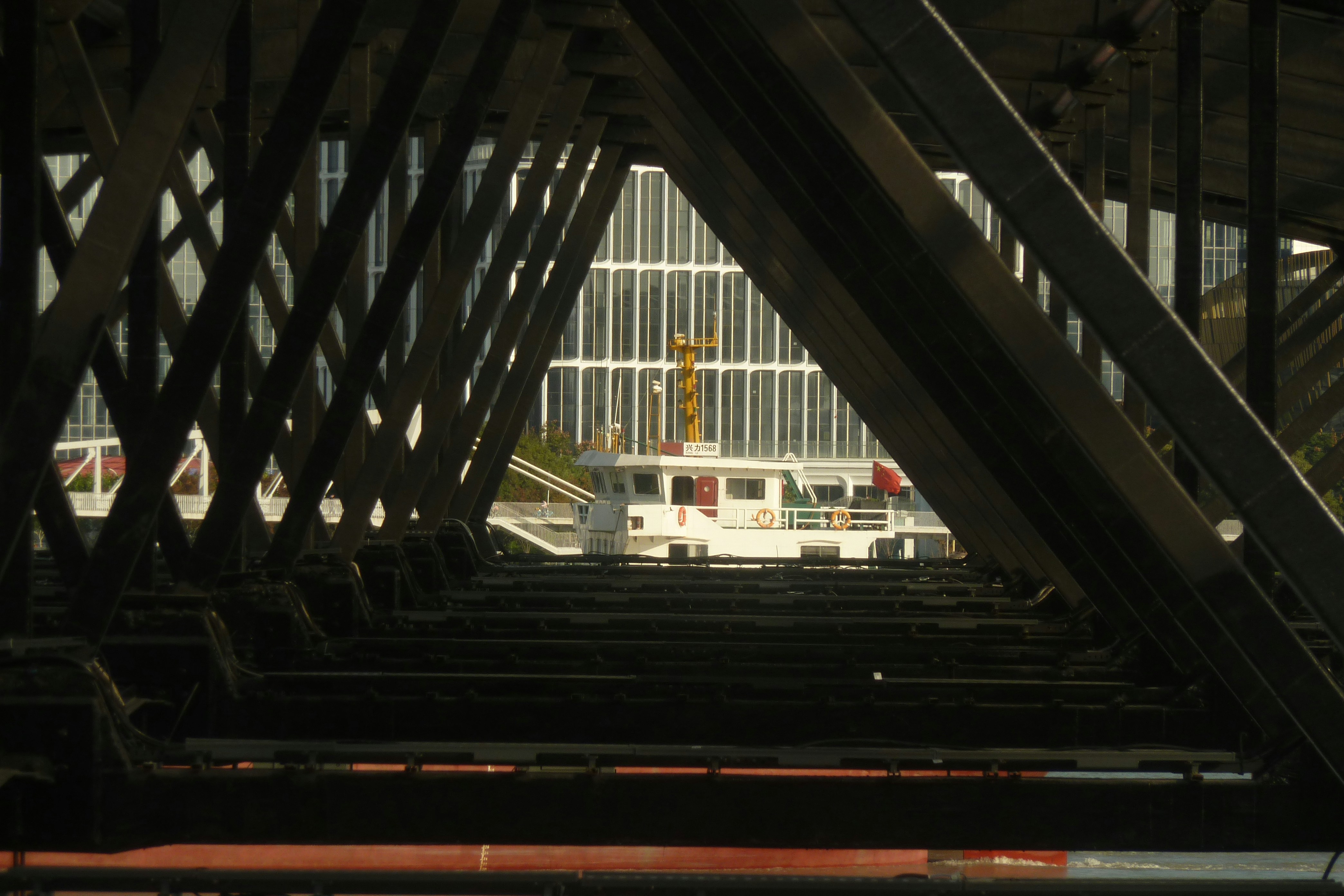 Ship through triangle perspective