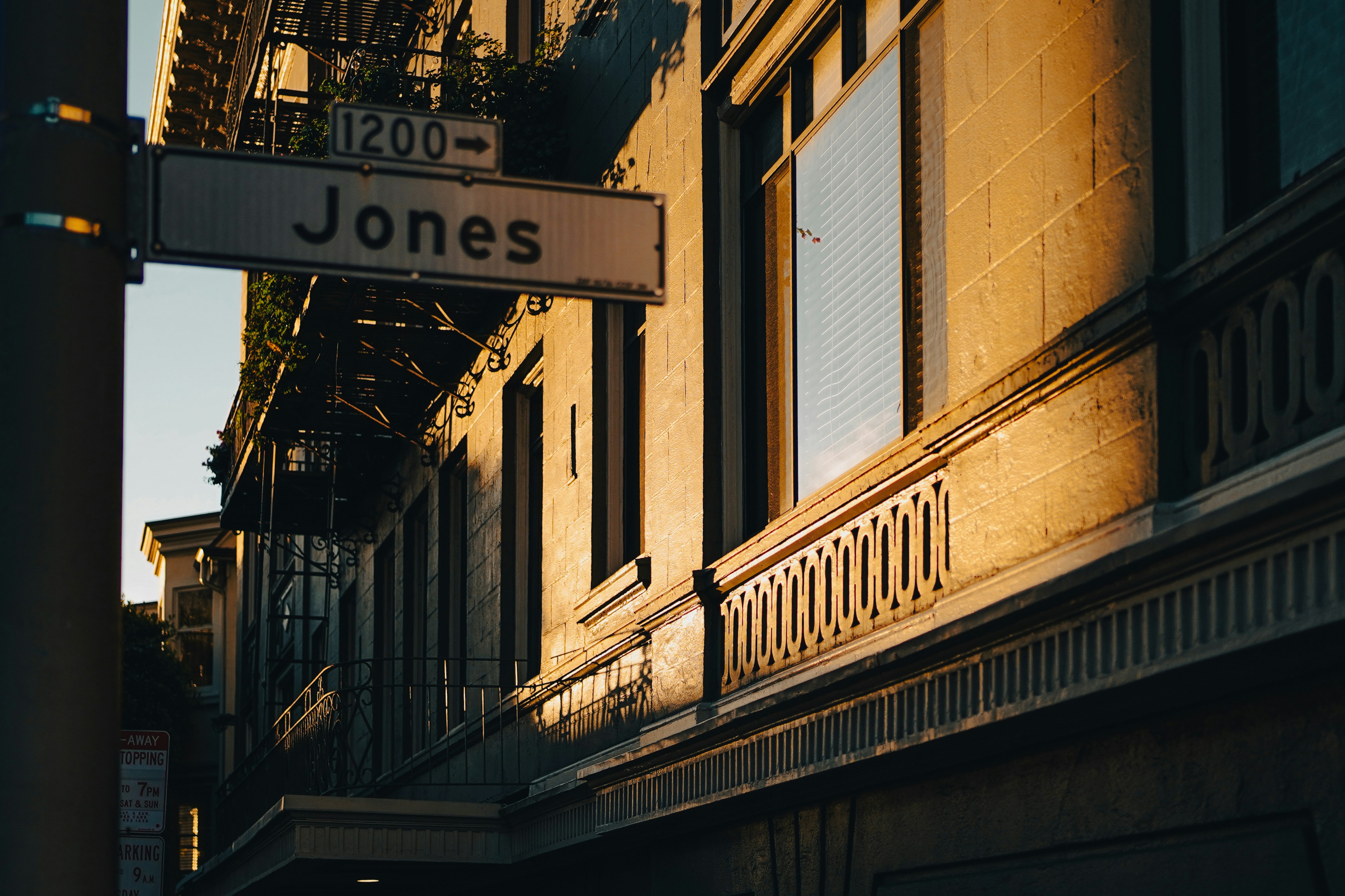 Jones Trading Maintains Buy on Rithm Capital, Maintains $13.5 Price Target